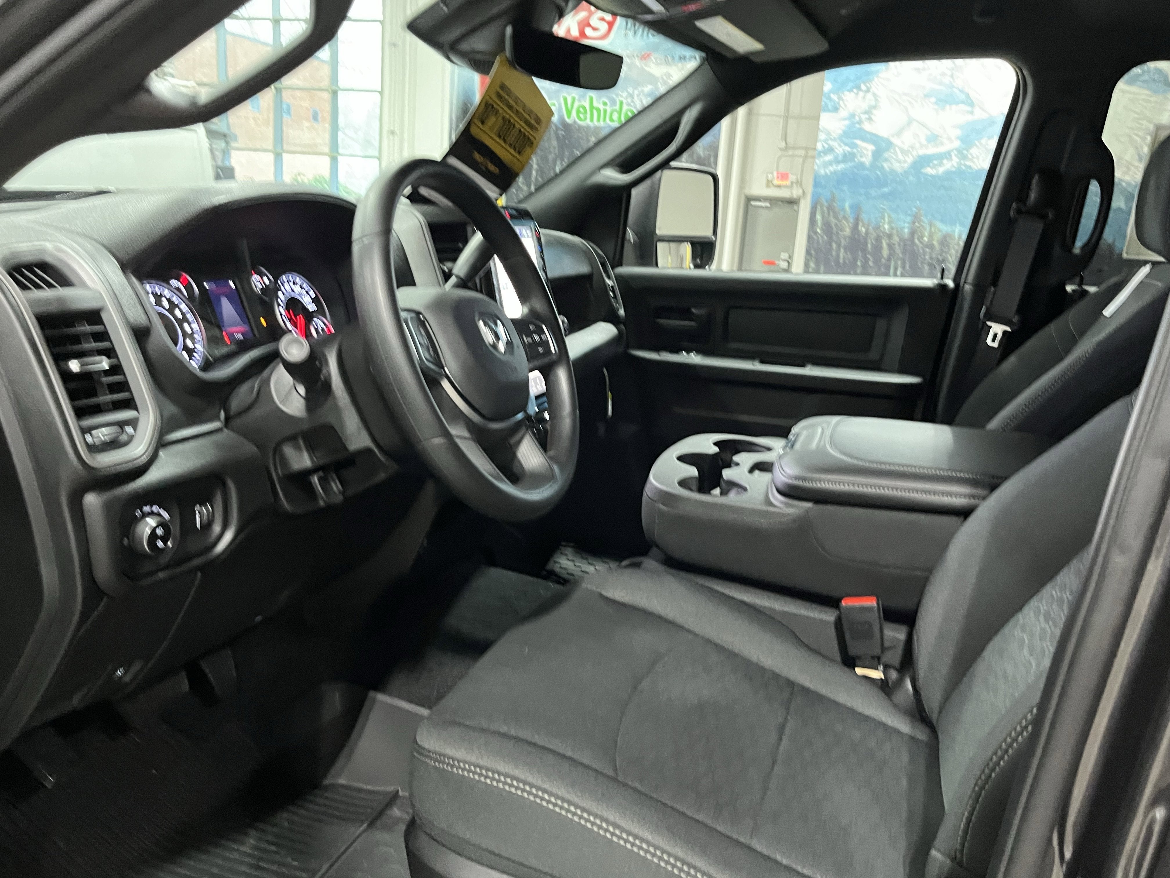 2026 RAM Ram 2500 RAM 2500 TRADESMAN CREW CAB 4X4 6'4' BOX