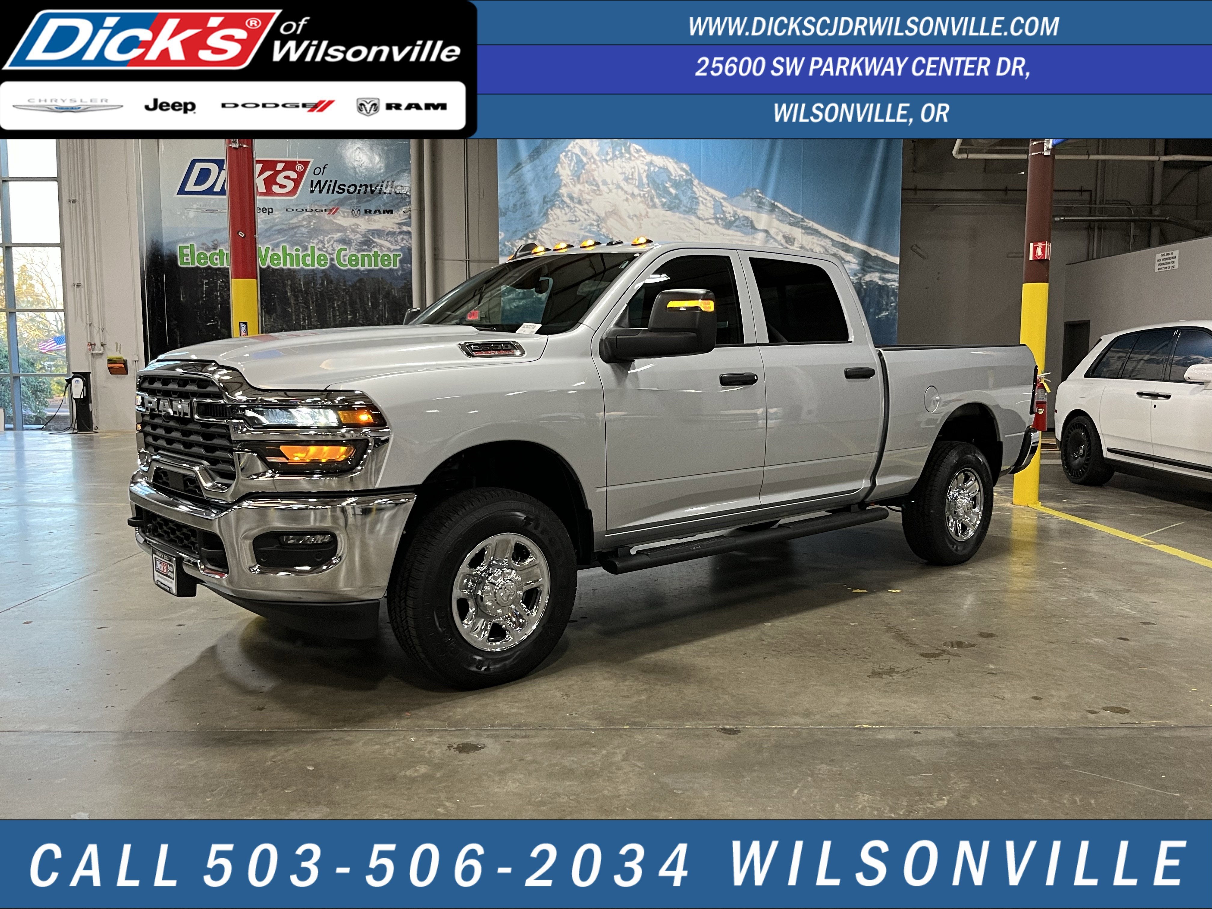 2026 RAM Ram 2500 RAM 2500 TRADESMAN CREW CAB 4X4 6'4' BOX