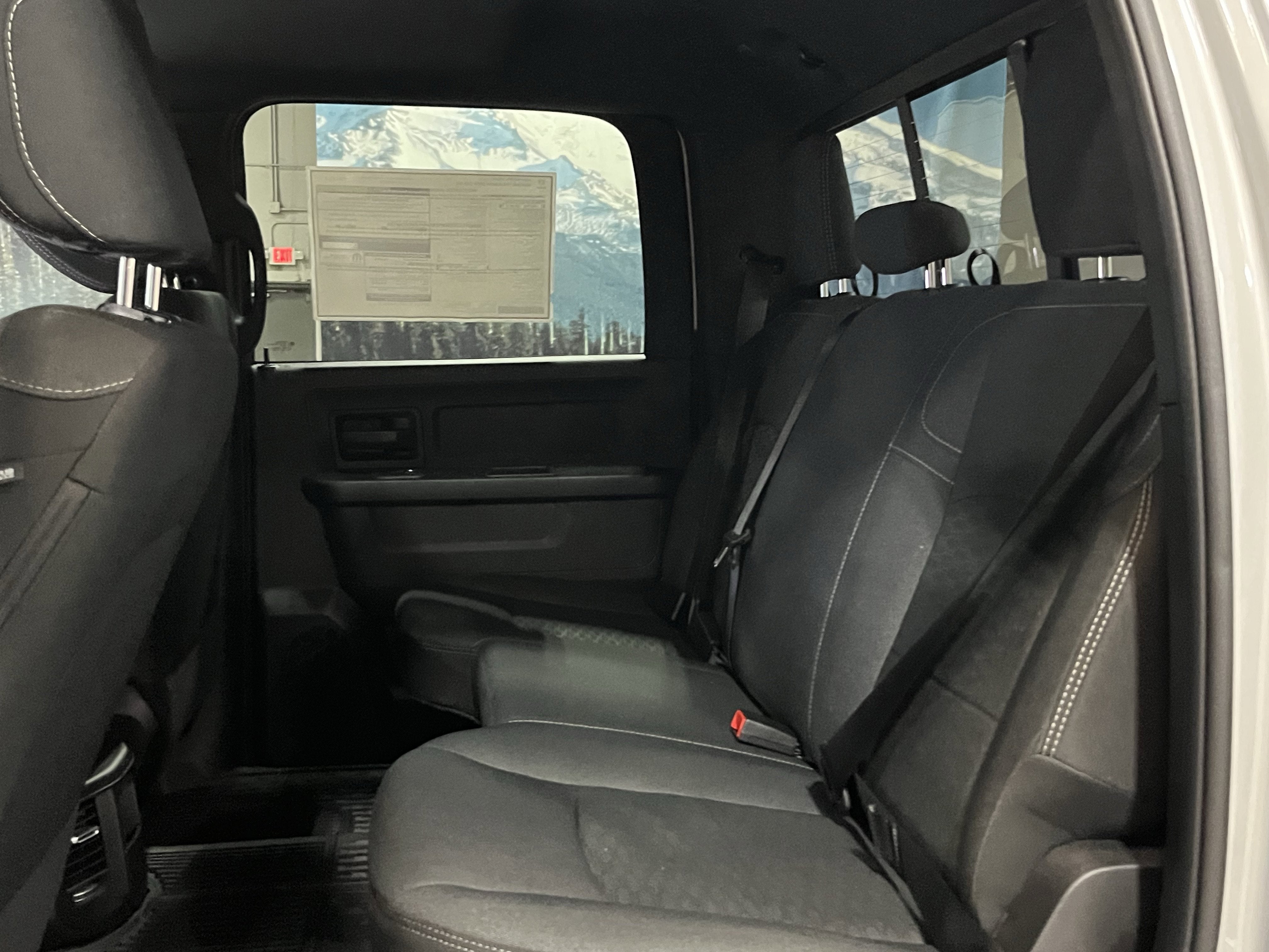 2026 RAM Ram 2500 RAM 2500 TRADESMAN CREW CAB 4X4 6'4' BOX