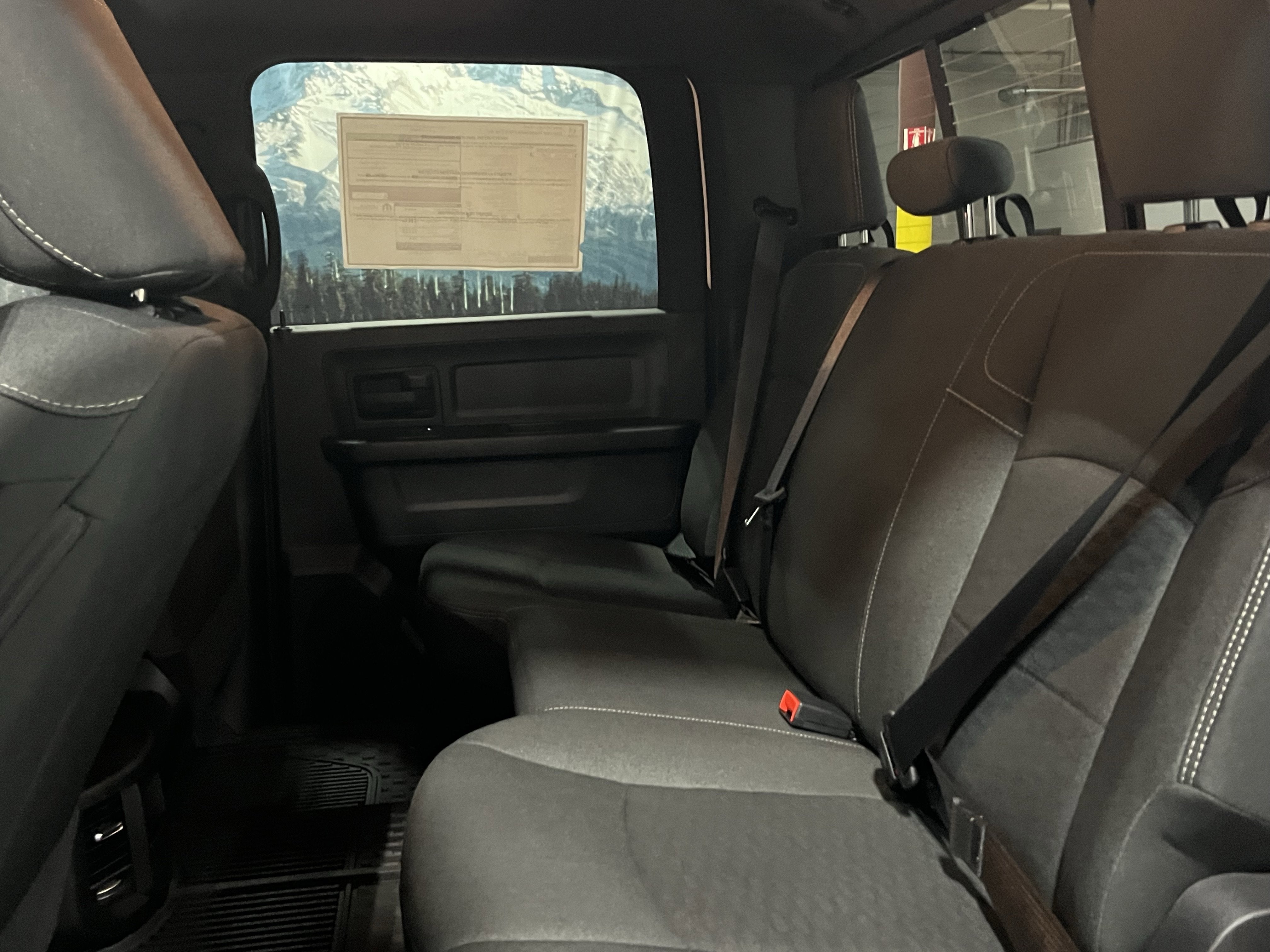 2026 RAM Ram 2500 RAM 2500 TRADESMAN CREW CAB 4X4 6'4' BOX