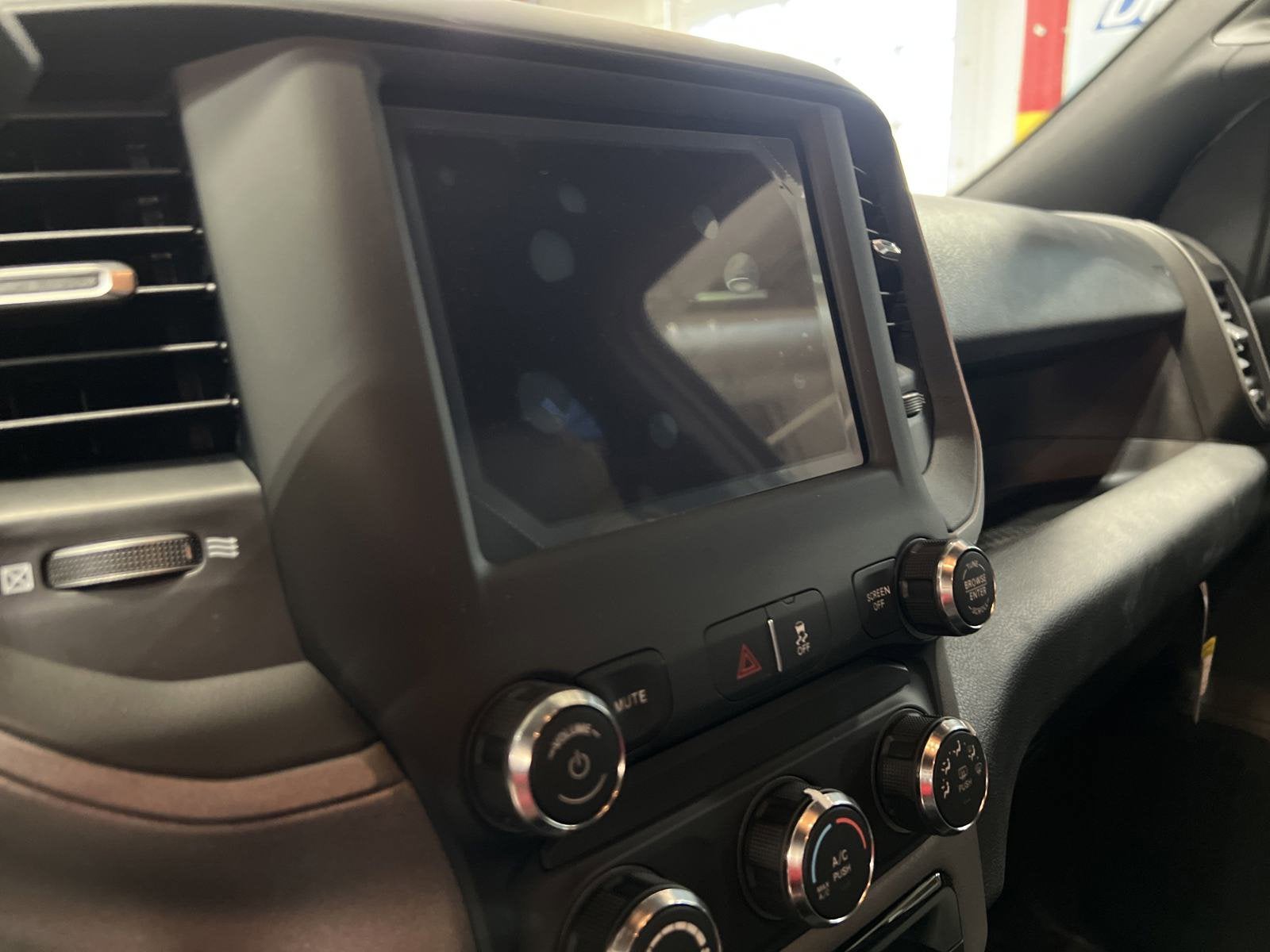 2024 RAM Ram 2500 RAM 2500 TRADESMAN CREW CAB 4X4 6'4' BOX