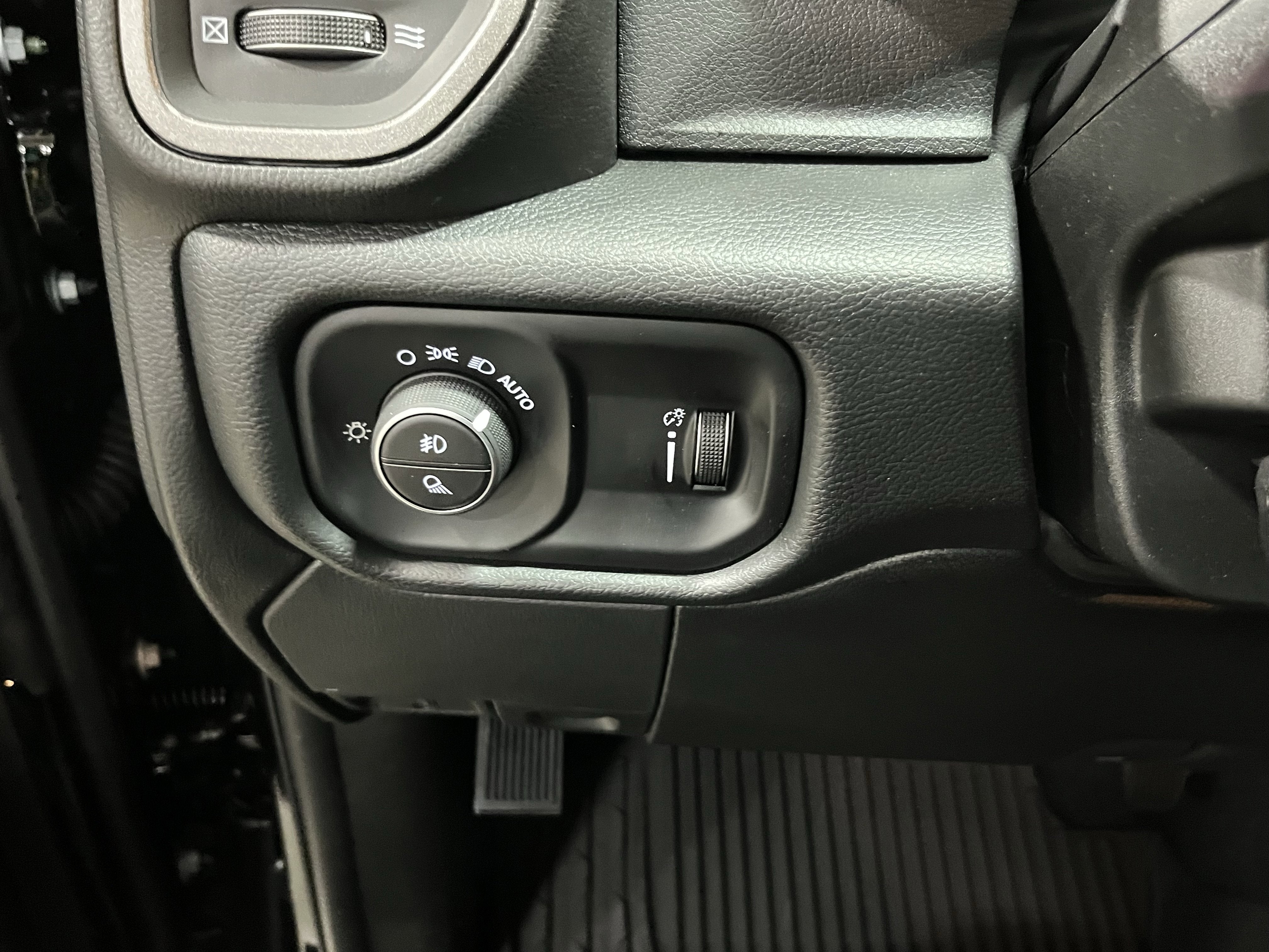 2026 RAM Ram 2500 RAM 2500 TRADESMAN CREW CAB 4X4 8' BOX