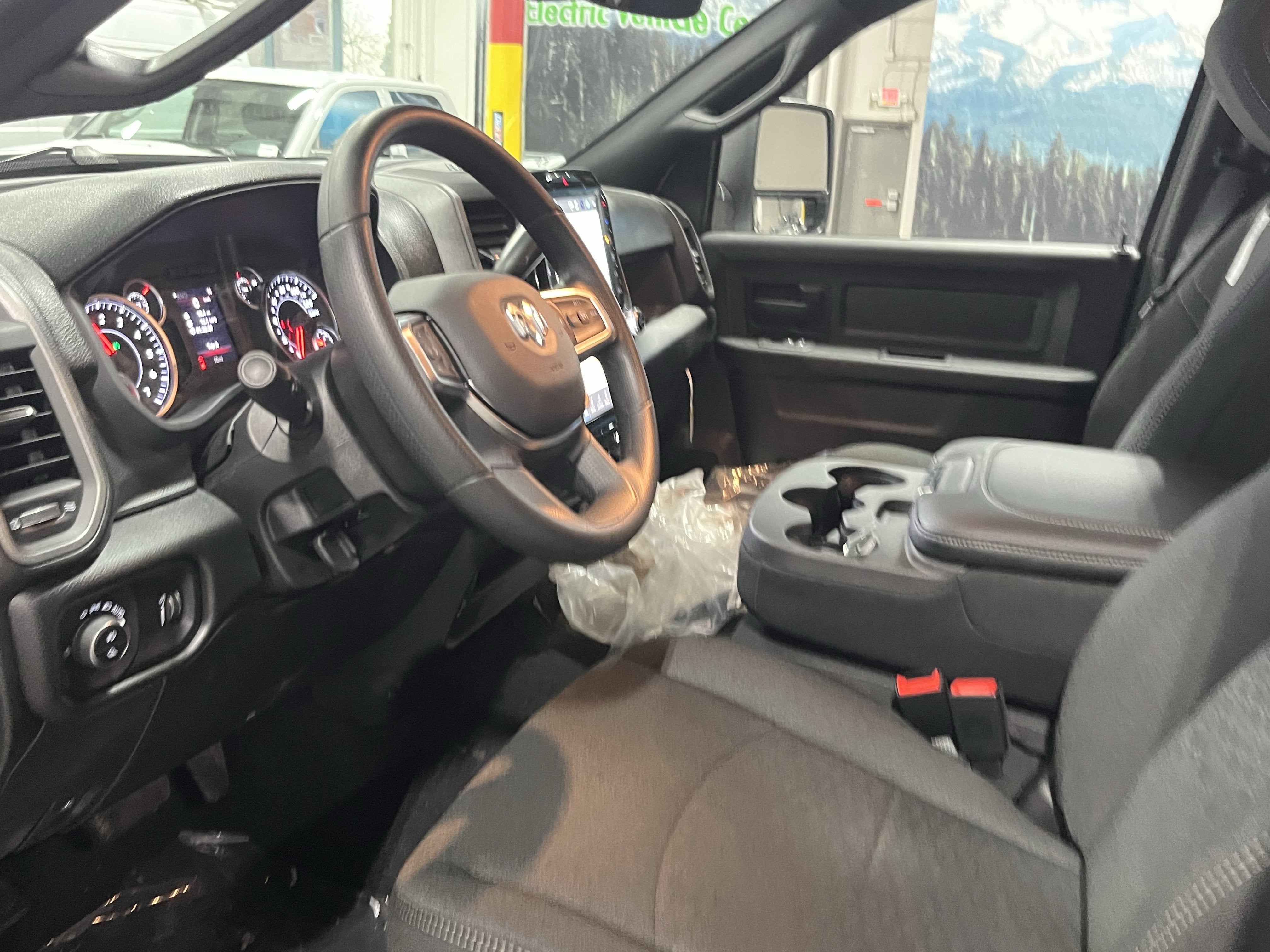 2026 RAM Ram 2500 RAM 2500 TRADESMAN CREW CAB 4X4 8' BOX