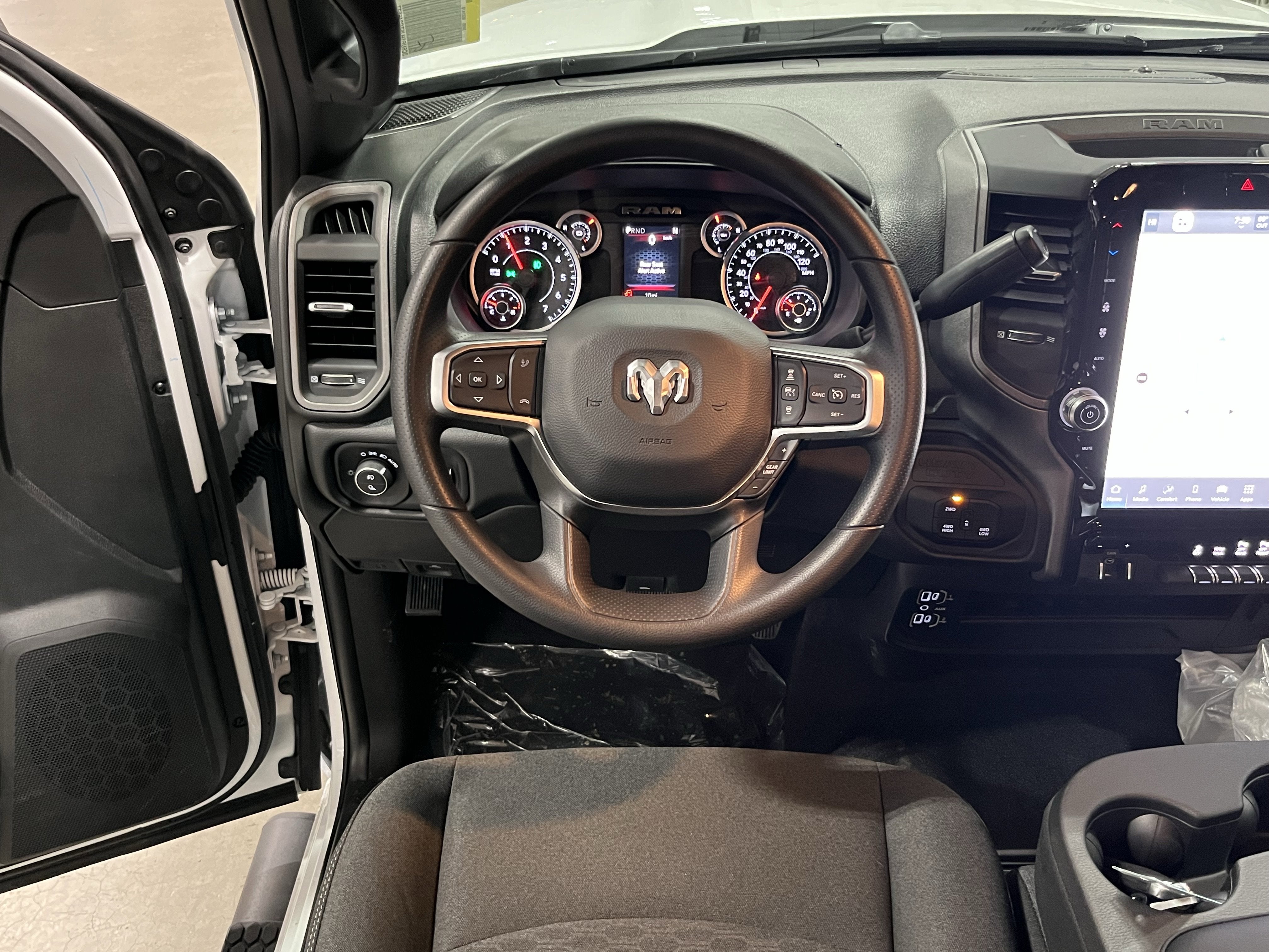 2026 RAM Ram 2500 RAM 2500 TRADESMAN CREW CAB 4X4 8' BOX