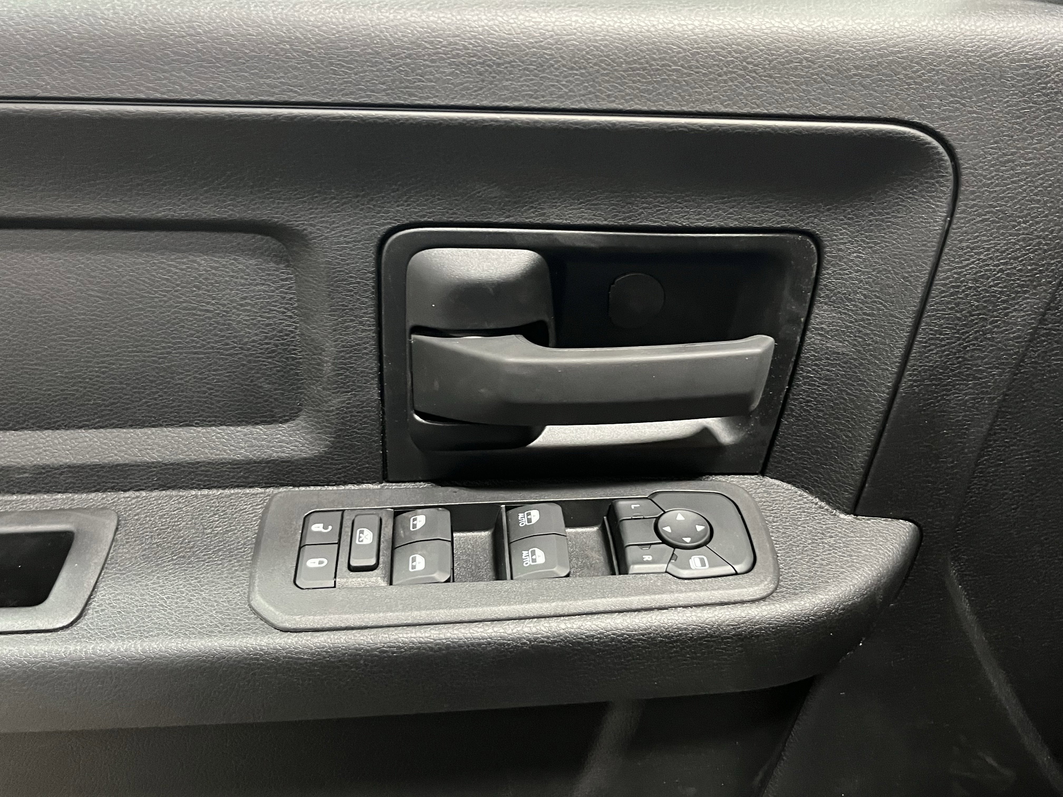 2026 RAM Ram 2500 RAM 2500 TRADESMAN CREW CAB 4X4 8' BOX