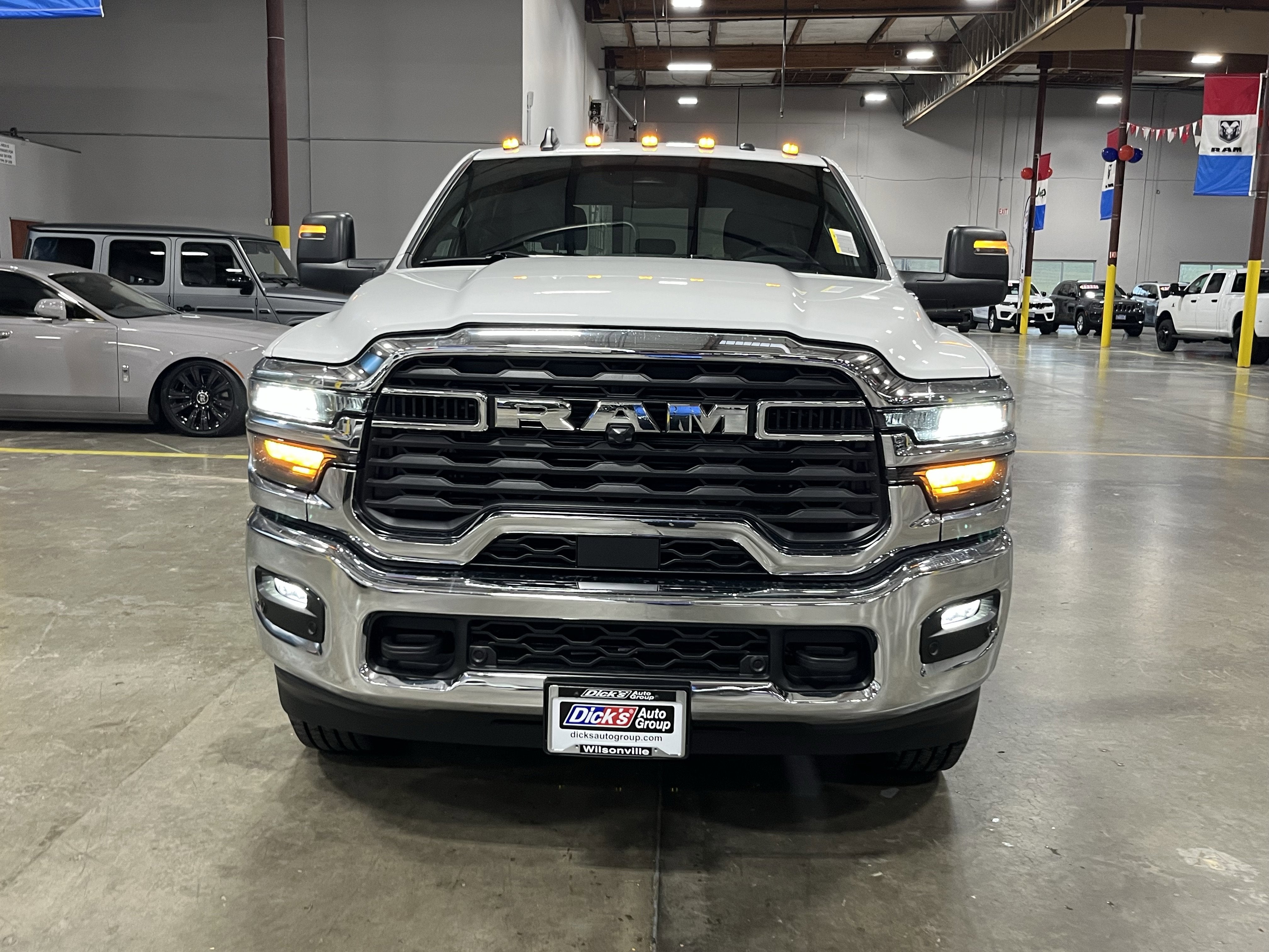2026 RAM Ram 2500 RAM 2500 TRADESMAN CREW CAB 4X4 8' BOX