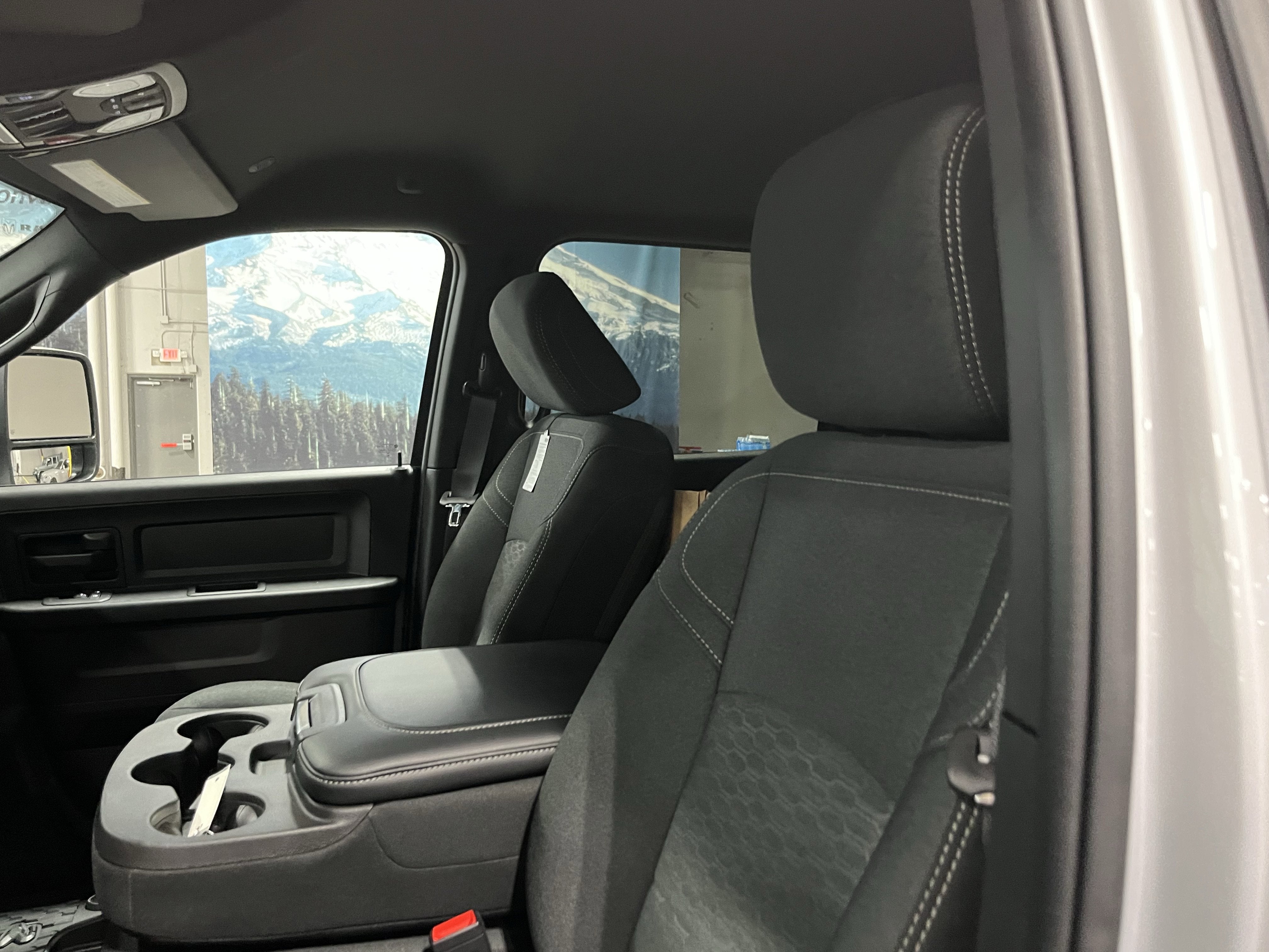 2026 RAM Ram 2500 RAM 2500 TRADESMAN CREW CAB 4X4 8' BOX