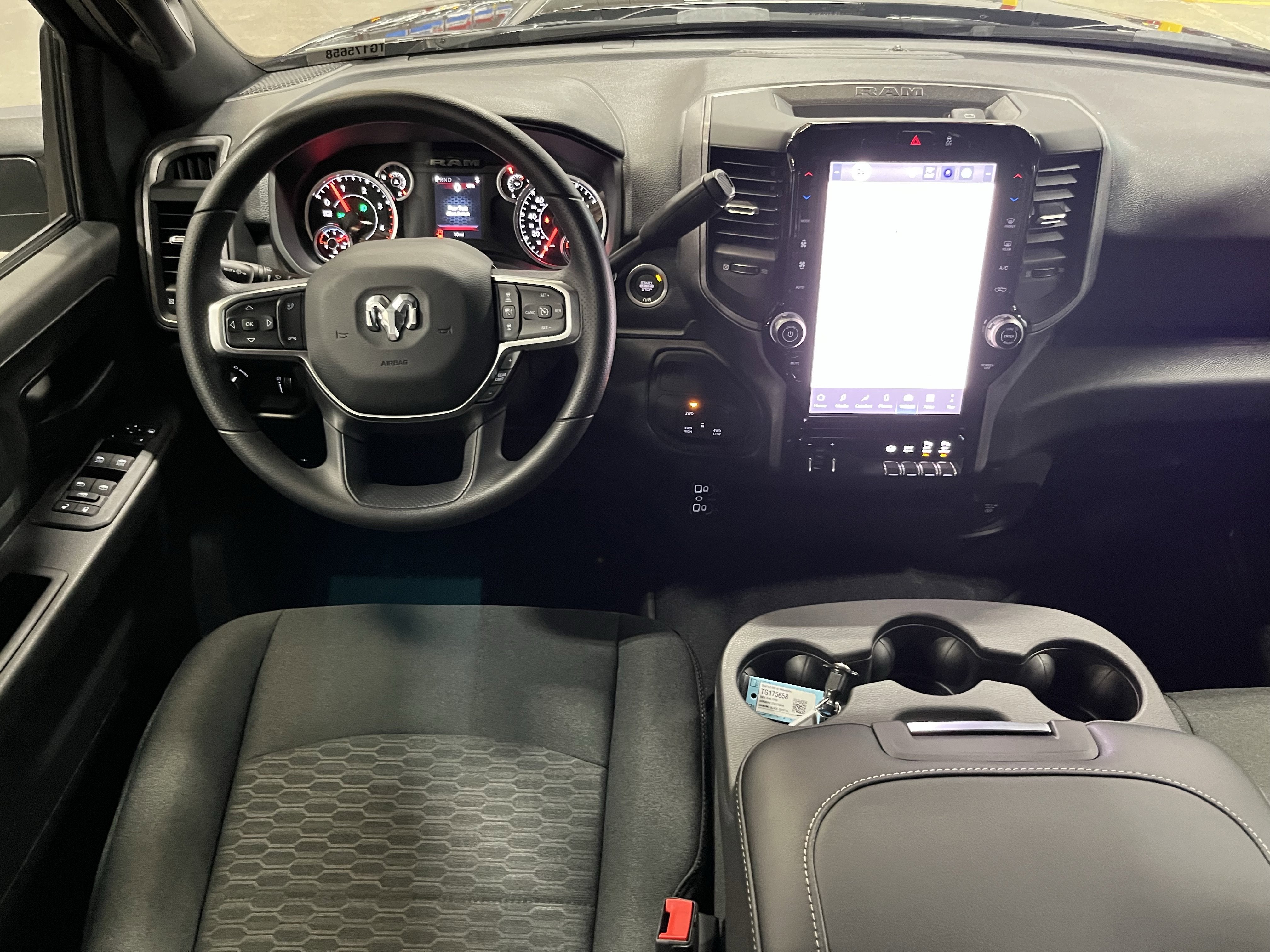 2026 RAM Ram 2500 RAM 2500 TRADESMAN CREW CAB 4X4 8' BOX