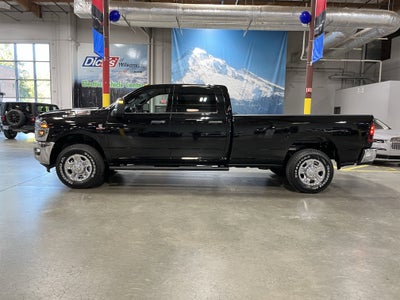 2026 RAM Ram 2500 RAM 2500 TRADESMAN CREW CAB 4X4 8' BOX