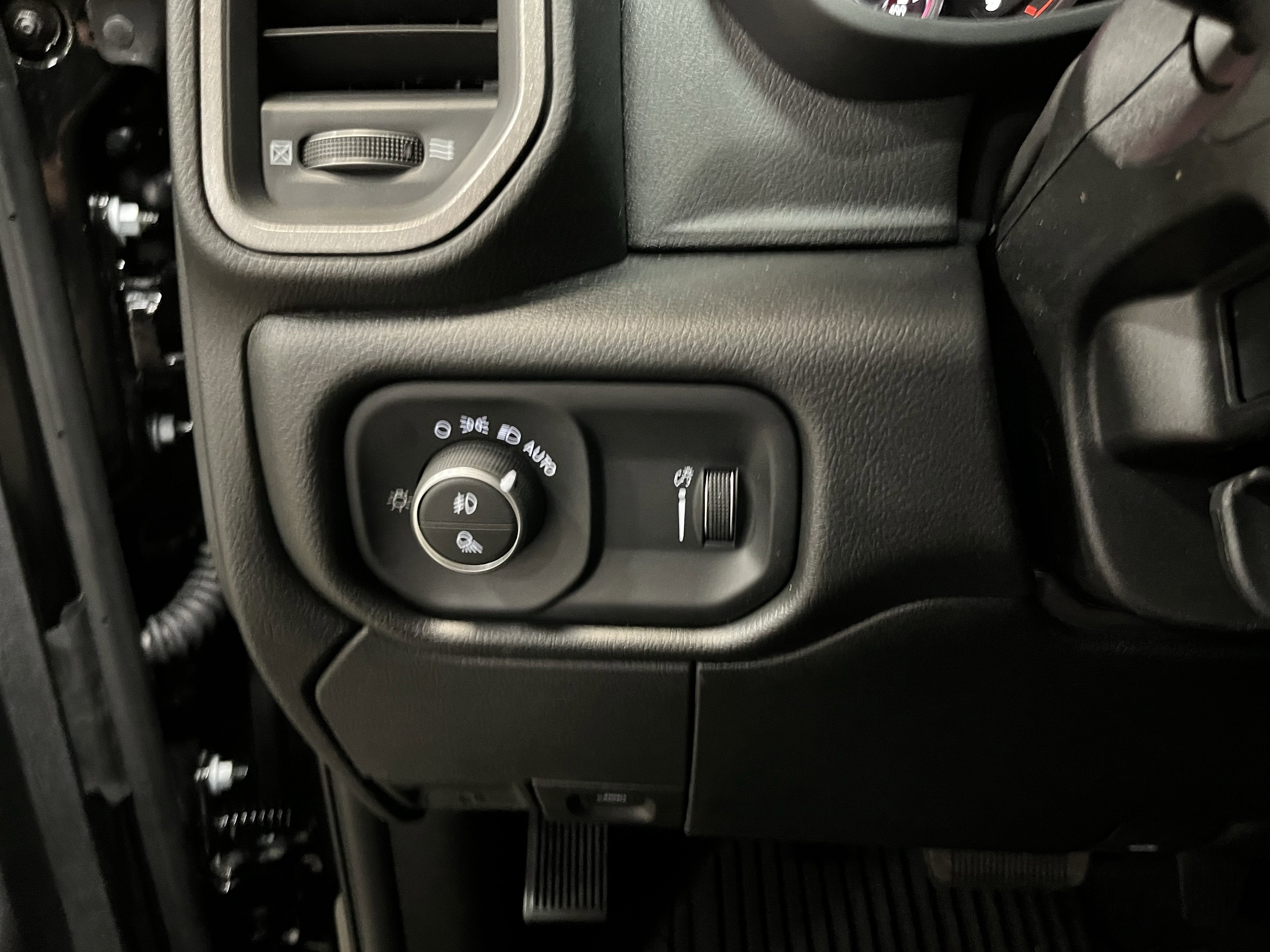 2026 RAM Ram 2500 RAM 2500 TRADESMAN CREW CAB 4X4 8' BOX