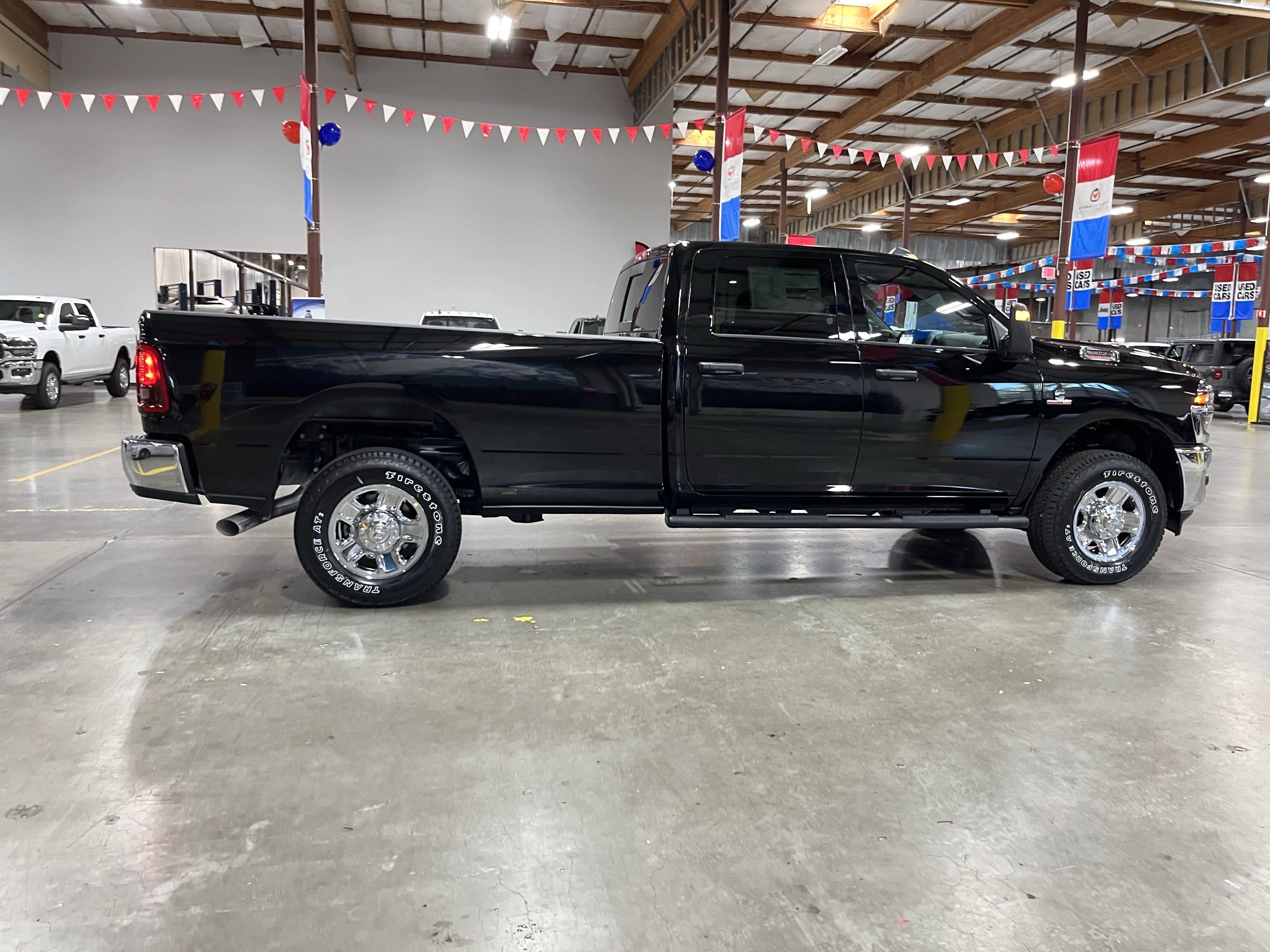 2026 RAM Ram 2500 RAM 2500 TRADESMAN CREW CAB 4X4 8' BOX