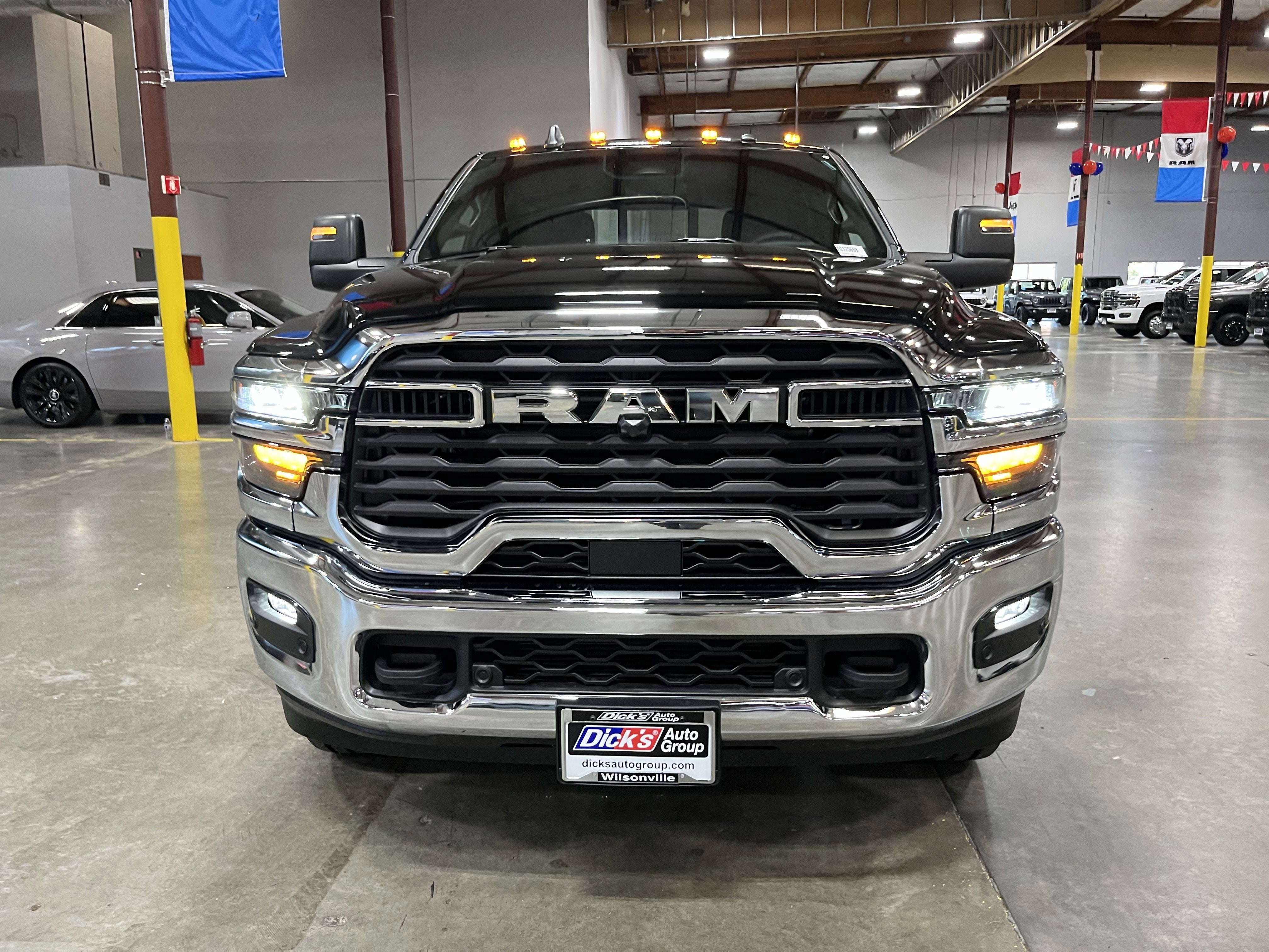 2026 RAM Ram 2500 RAM 2500 TRADESMAN CREW CAB 4X4 8' BOX