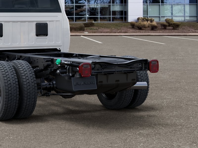 2027 RAM Ram 4500 Chassis Cab RAM 4500 TRADESMAN CHASSIS CREW CAB 4X4 60' CA