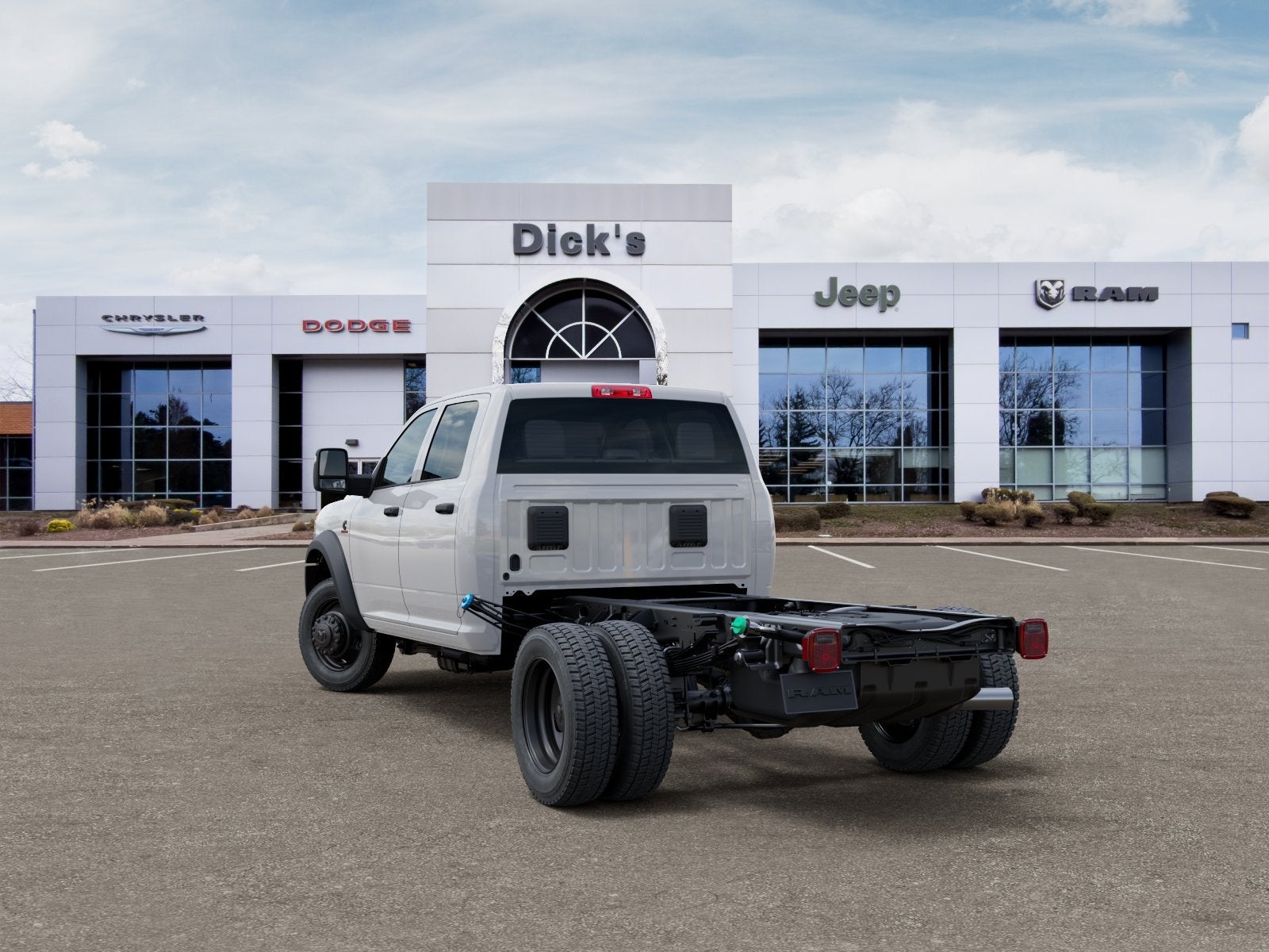 2026 RAM Ram 5500 Chassis Cab RAM 5500 TRADESMAN CHASSIS CREW CAB 4X4 60' CA