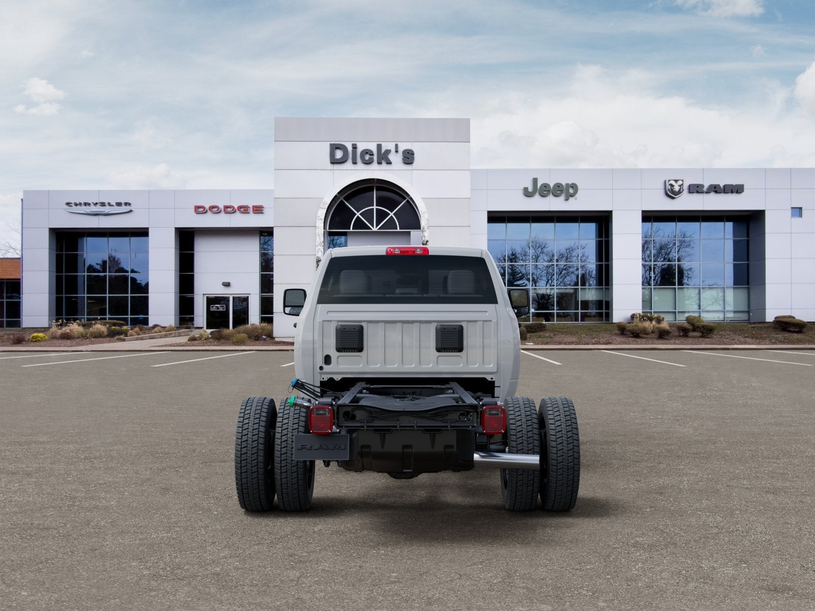 2026 RAM Ram 5500 Chassis Cab RAM 5500 TRADESMAN CHASSIS CREW CAB 4X4 60' CA