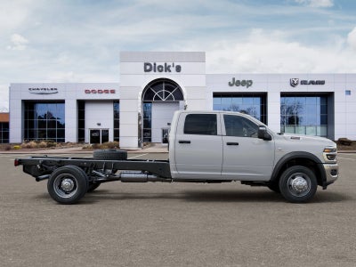 2026 RAM Ram 5500 Chassis Cab RAM 5500 TRADESMAN CHASSIS CREW CAB 4X4 84' CA
