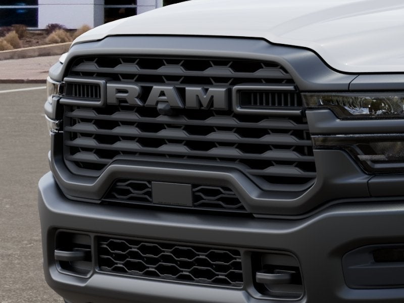 2027 RAM Ram 5500 Chassis Cab RAM 5500 TRADESMAN CHASSIS CREW CAB 4X4 84' CA