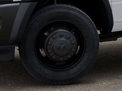 2027 RAM Ram 5500 Chassis Cab RAM 5500 TRADESMAN CHASSIS CREW CAB 4X4 84' CA