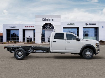 2027 RAM Ram 5500 Chassis Cab RAM 5500 TRADESMAN CHASSIS CREW CAB 4X4 84' CA