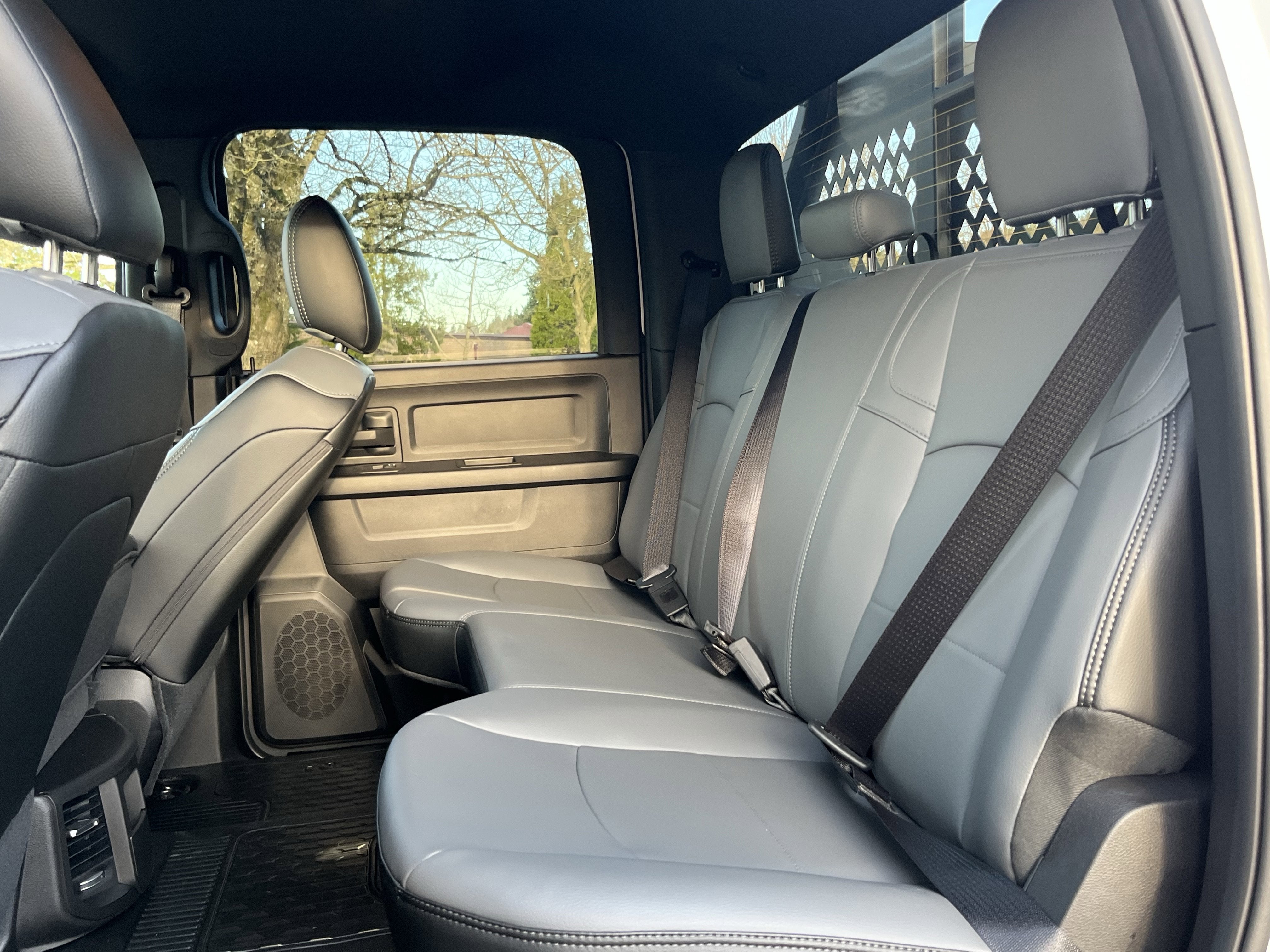 2026 RAM Ram 5500 Chassis Cab RAM 5500 TRADESMAN CHASSIS CREW CAB 4X4 84' CA