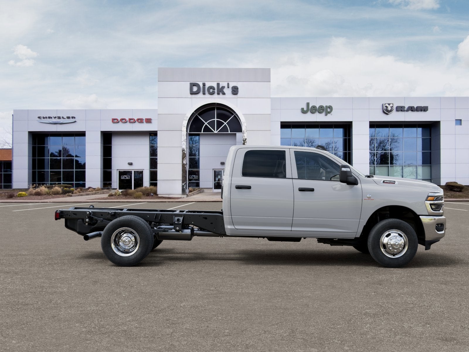 2026 RAM Ram 3500 Chassis Cab RAM 3500 TRADESMAN CREW CAB CHASSIS 4X4 60' CA