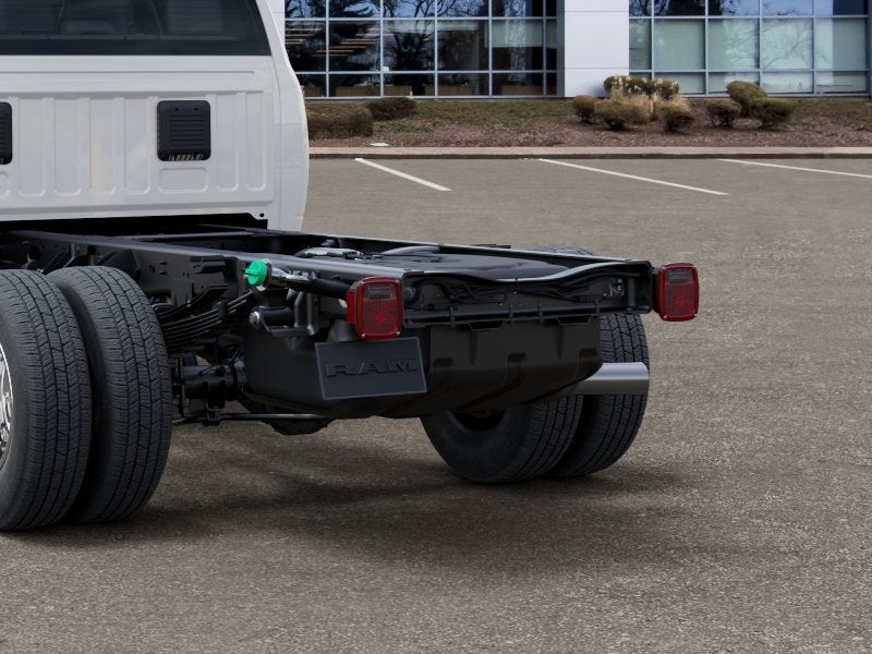 2027 RAM Ram 3500 Chassis Cab RAM 3500 TRADESMAN CREW CAB CHASSIS 4X4 60' CA