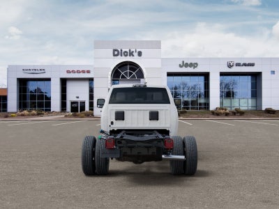 2027 RAM Ram 3500 Chassis Cab RAM 3500 TRADESMAN CREW CAB CHASSIS 4X4 60' CA