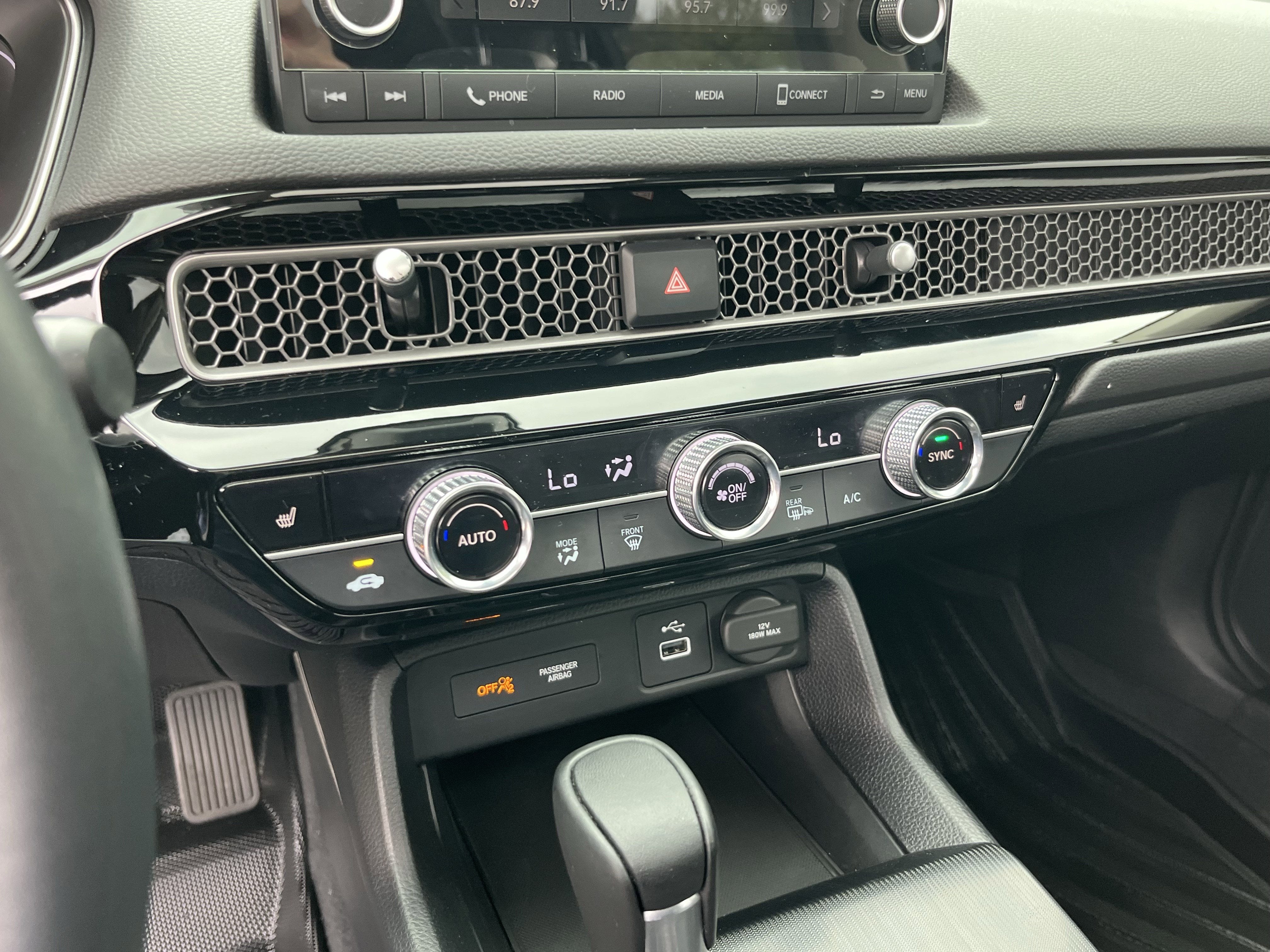 2023 Honda Civic Hatchback EX-L