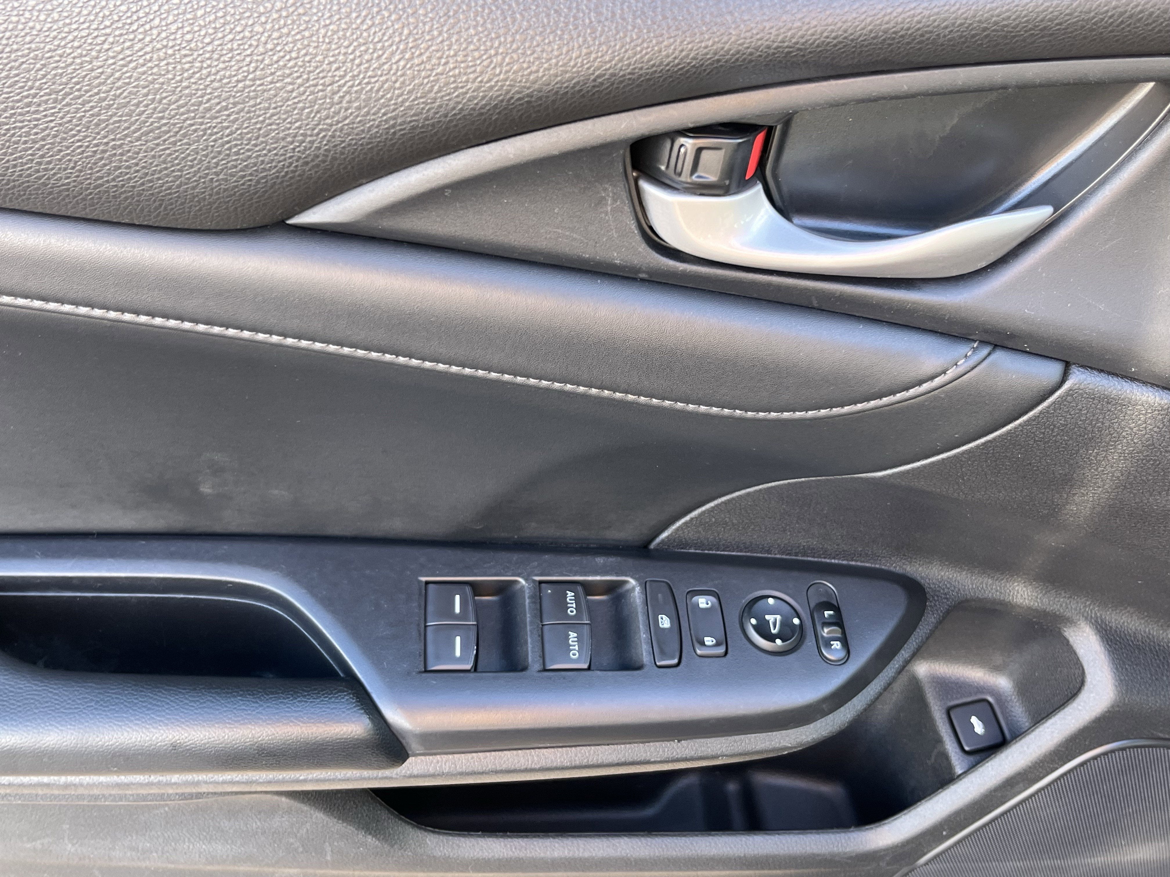 2022 Honda Insight Touring