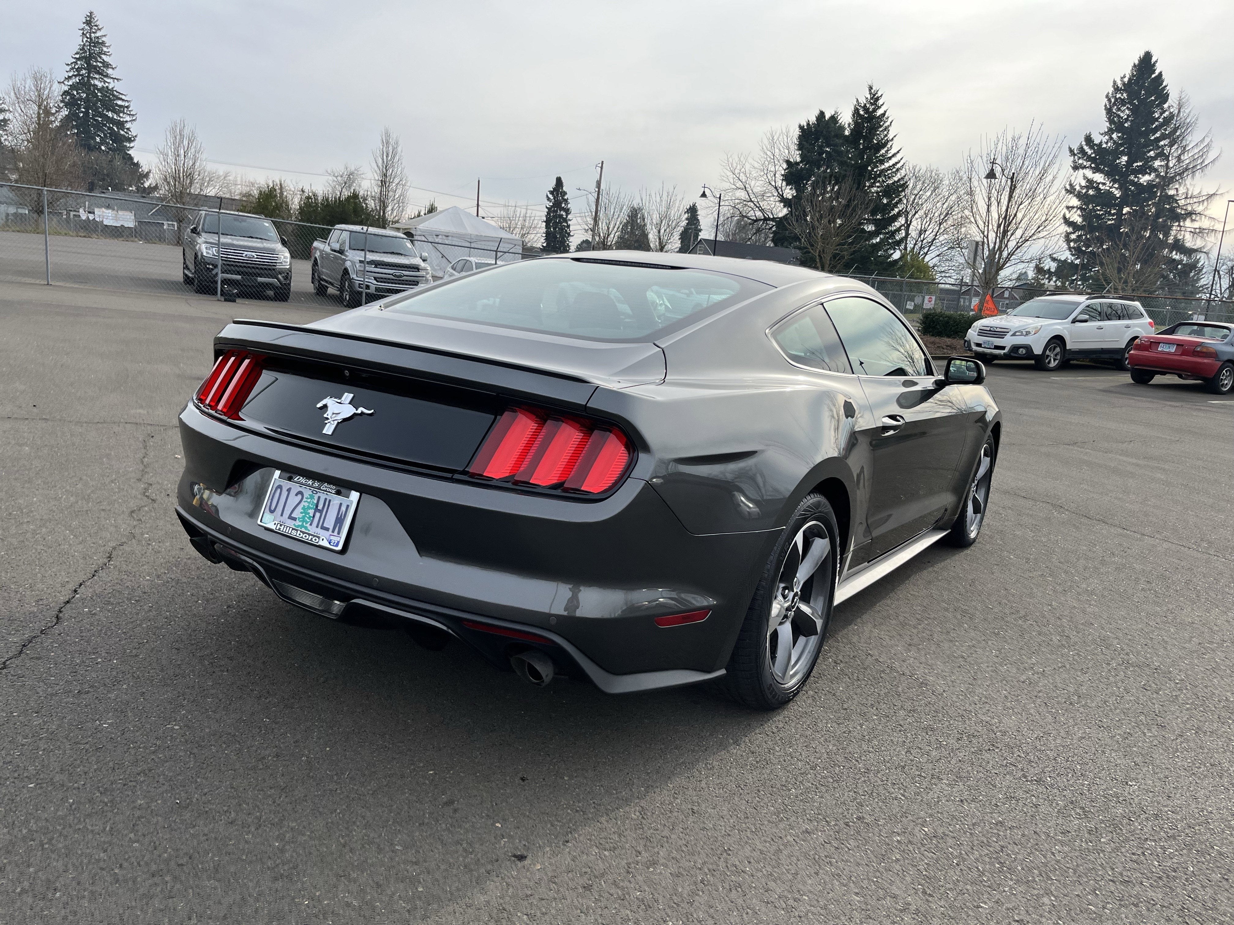 2015 Ford Mustang V6
