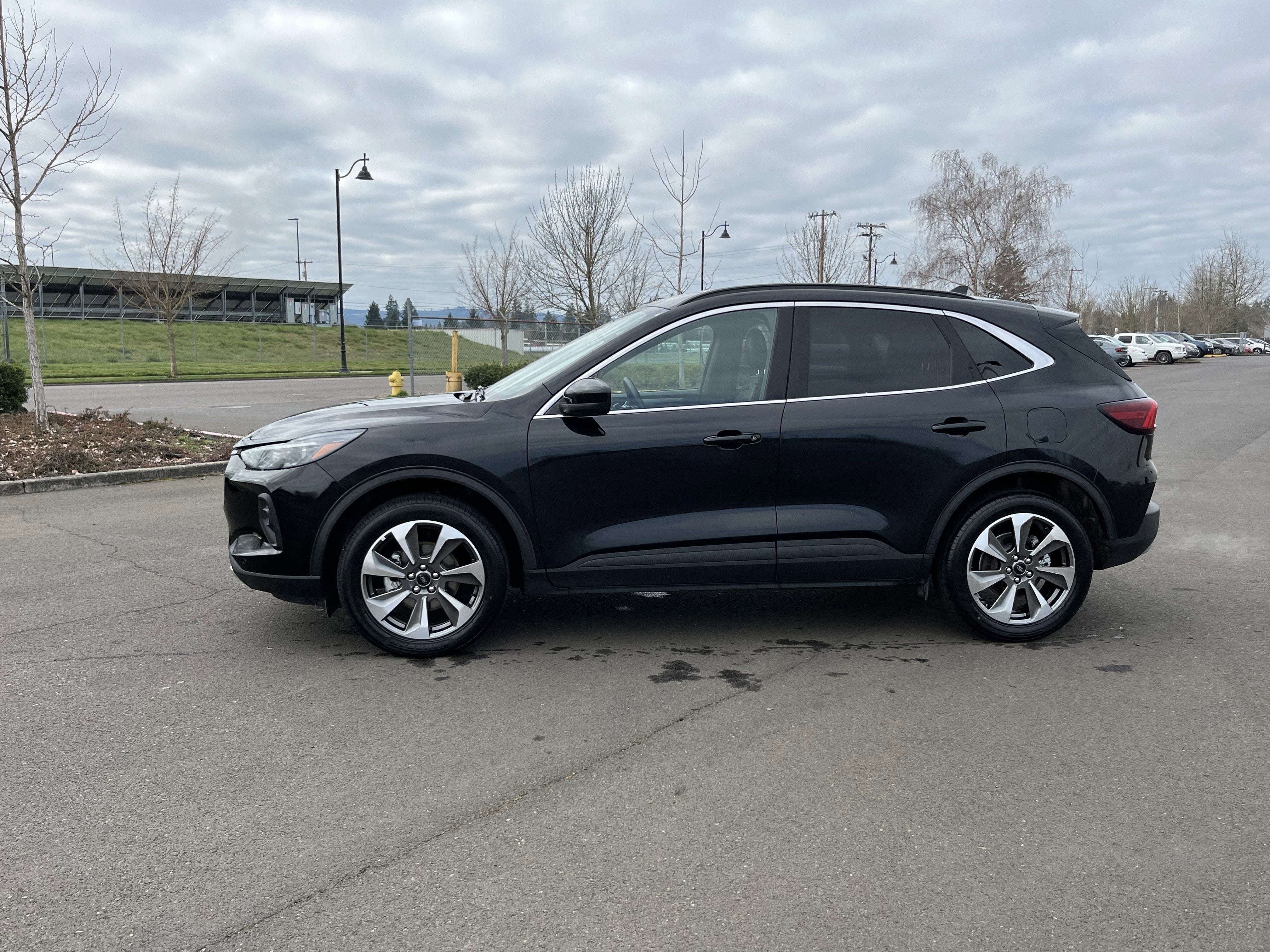 2024 Ford Escape Platinum