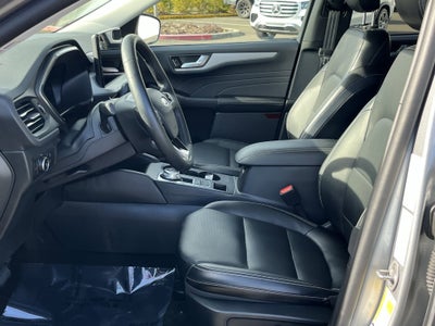 2024 Ford Escape Platinum