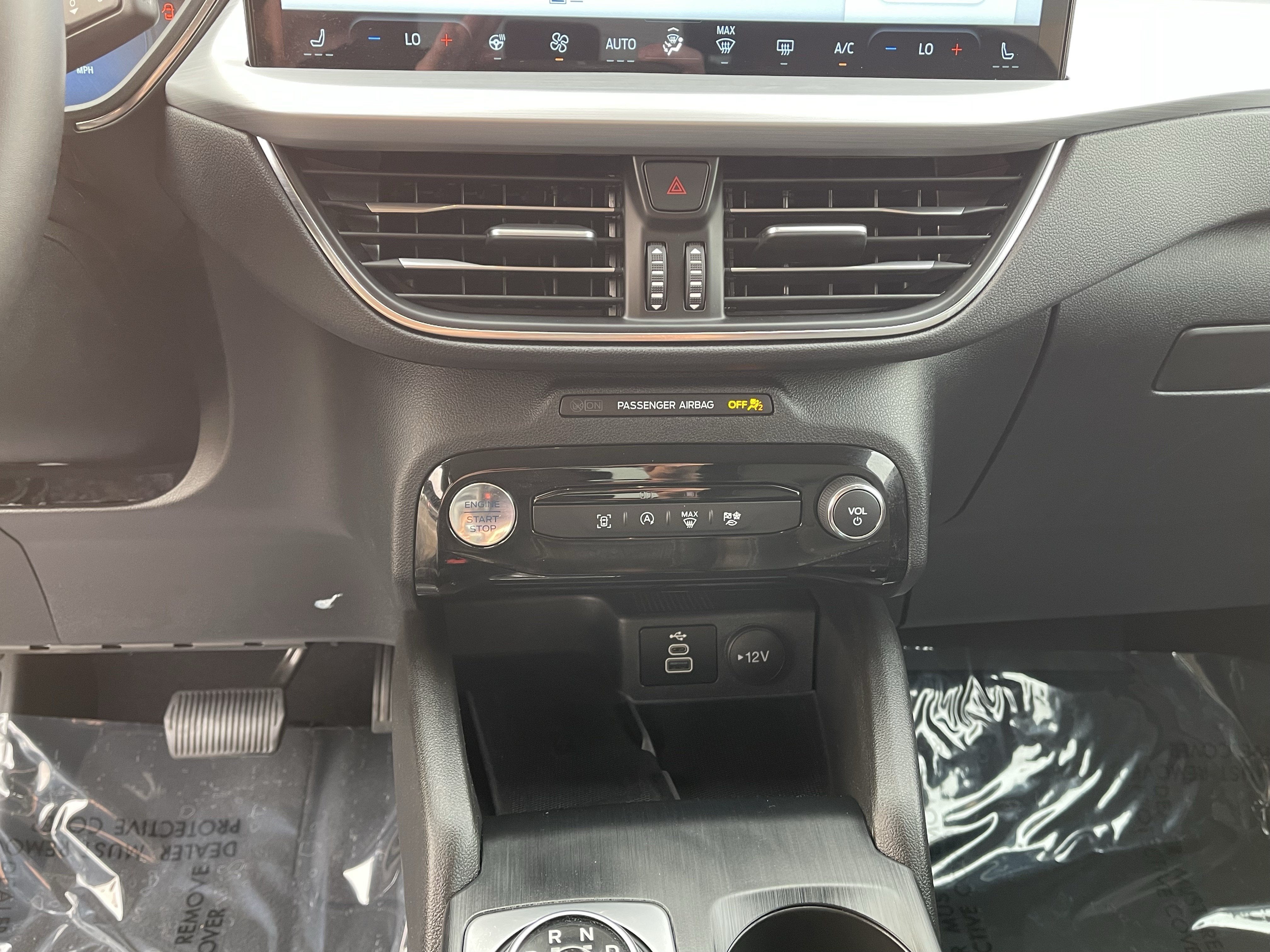2025 Ford Escape Platinum
