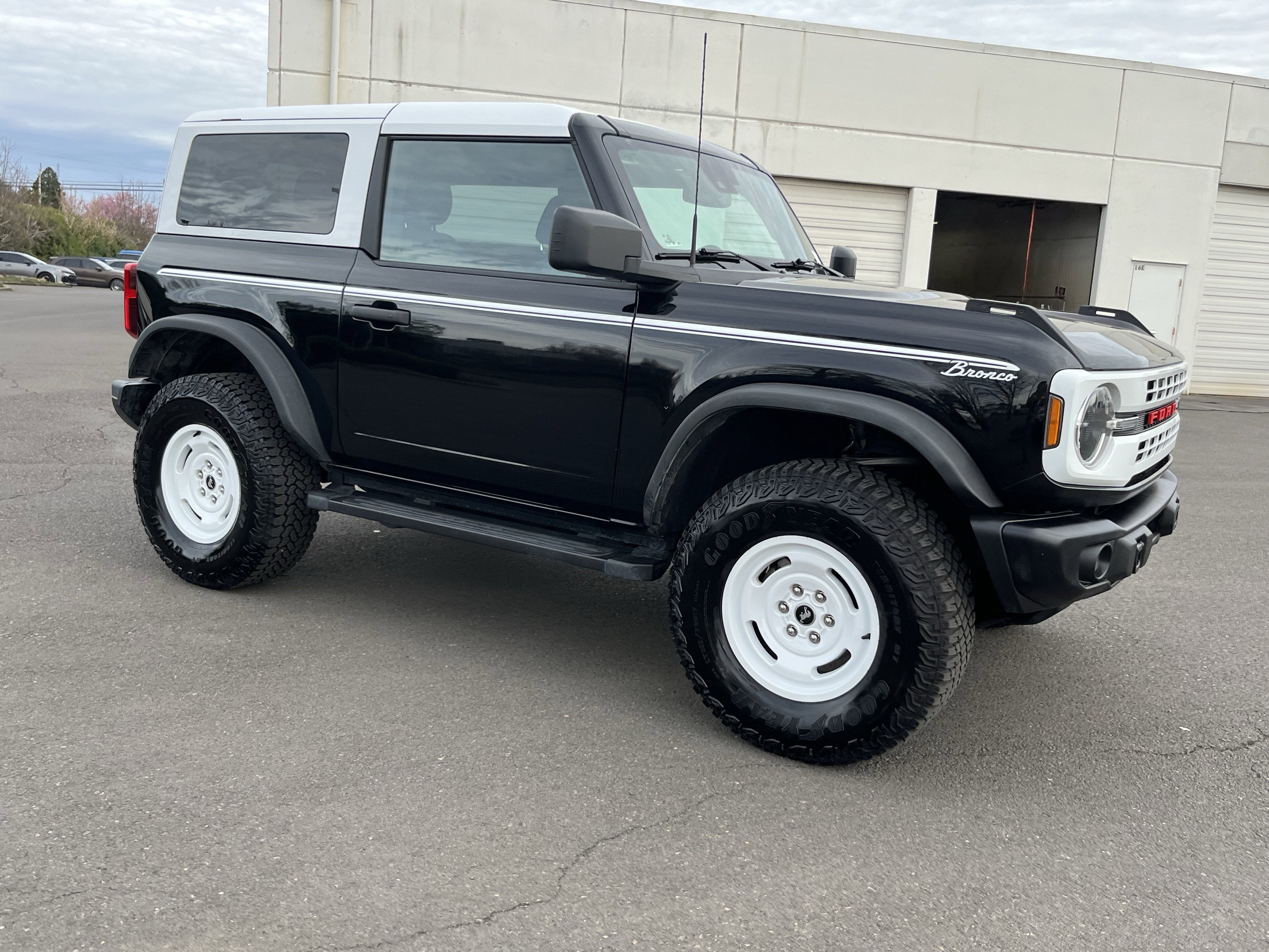 2024 Ford Bronco Heritage Edition