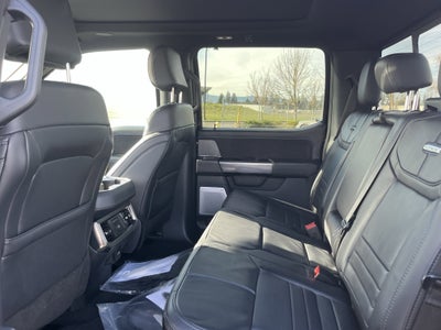 2025 Ford Super Duty F-450 DRW Platinum