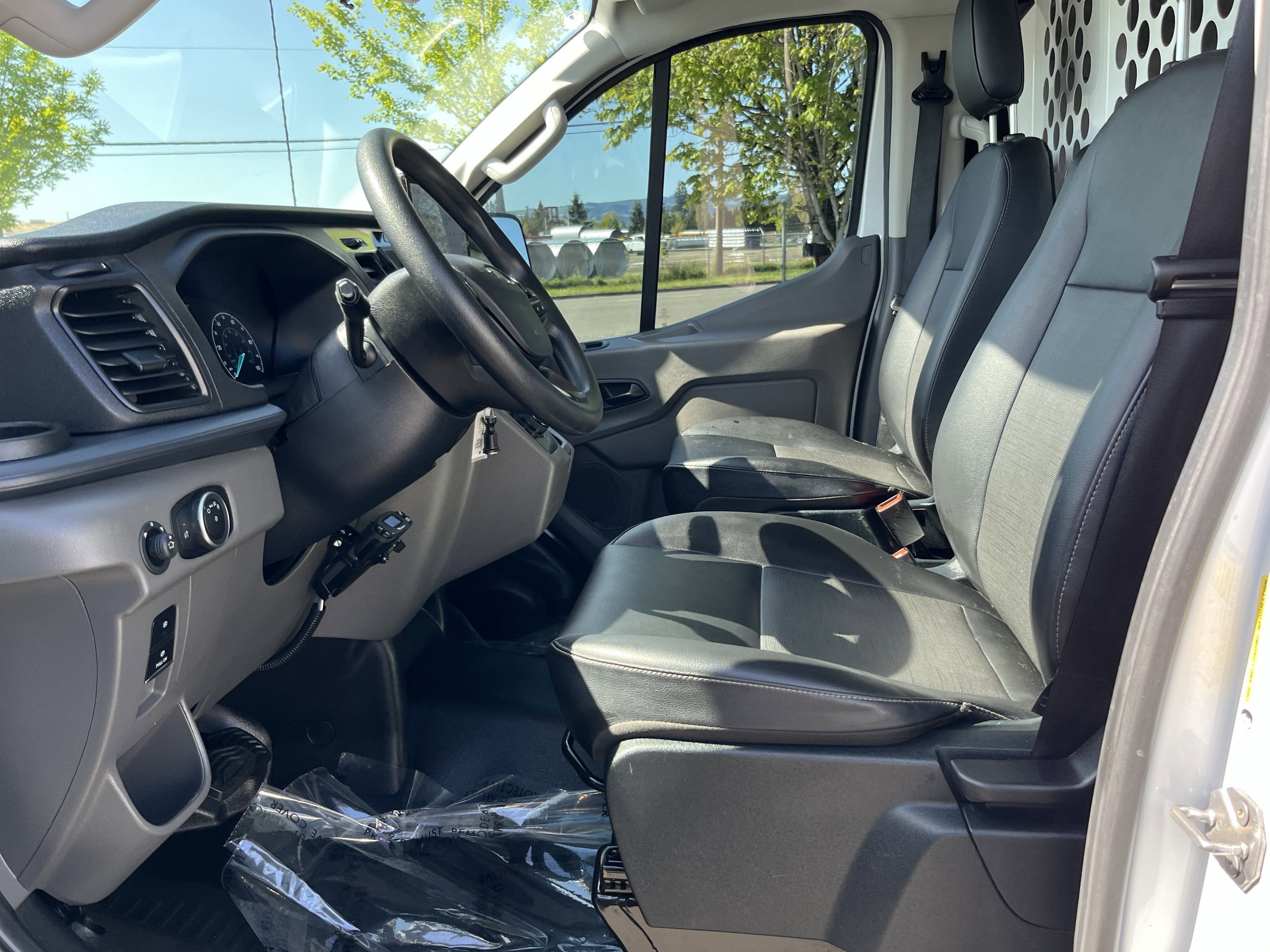 2023 Ford E-Transit Cargo Van Base