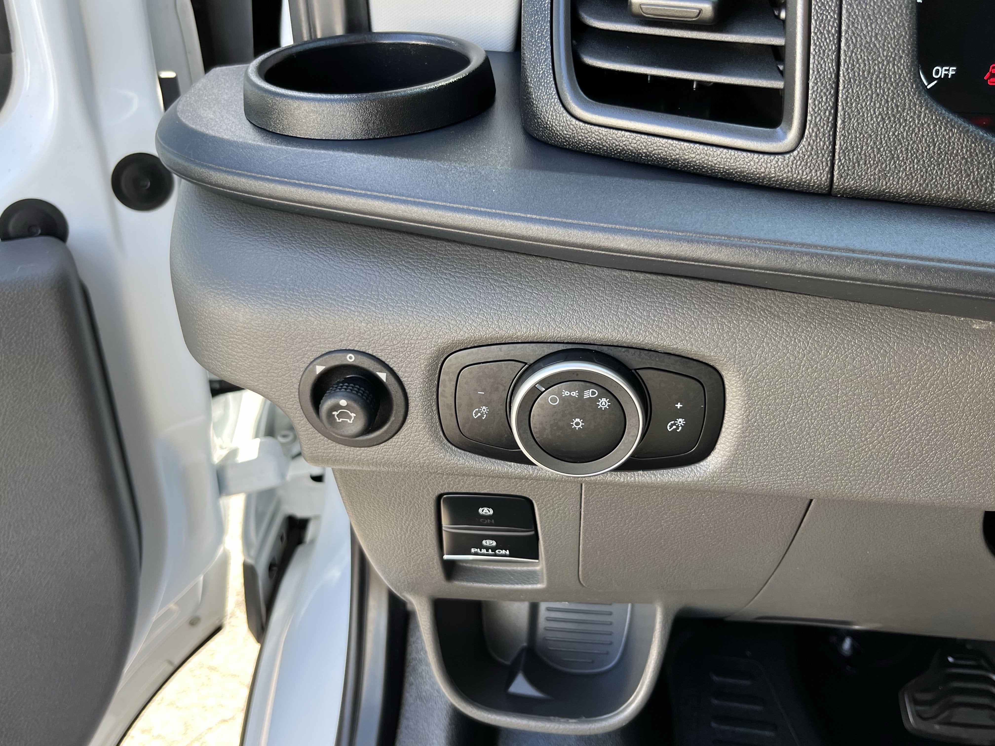 2023 Ford E-Transit Cargo Van Base