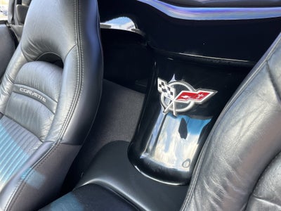 2003 Chevrolet Corvette Base