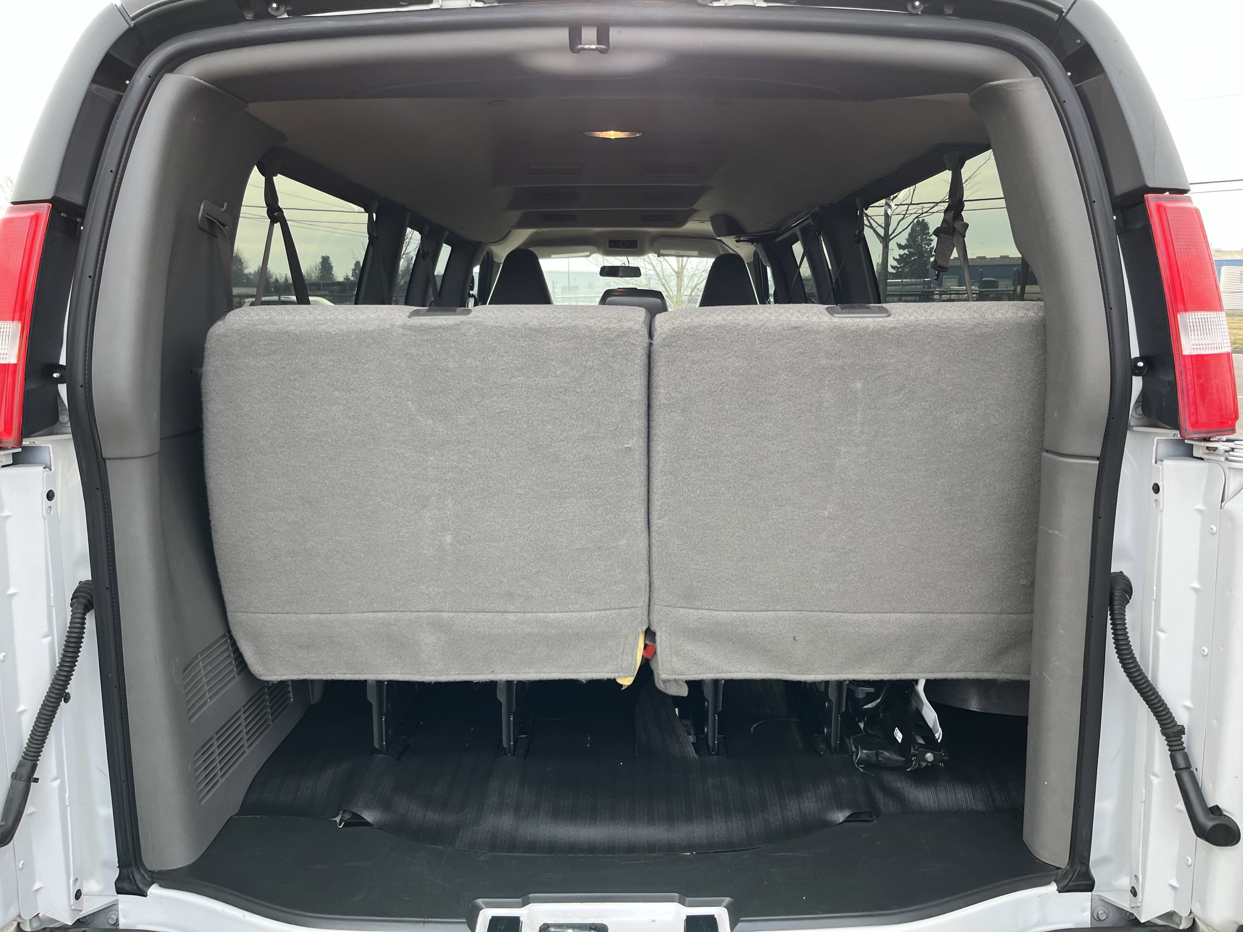 2023 Chevrolet Express Passenger LS