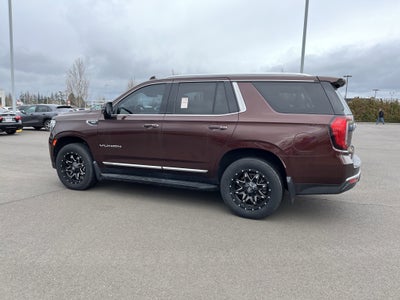 2022 GMC Yukon SLT