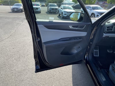 2024 Volkswagen Atlas 2.0T Peak Edition SE w/Technology