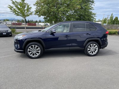 2020 Toyota RAV4 XLE Premium