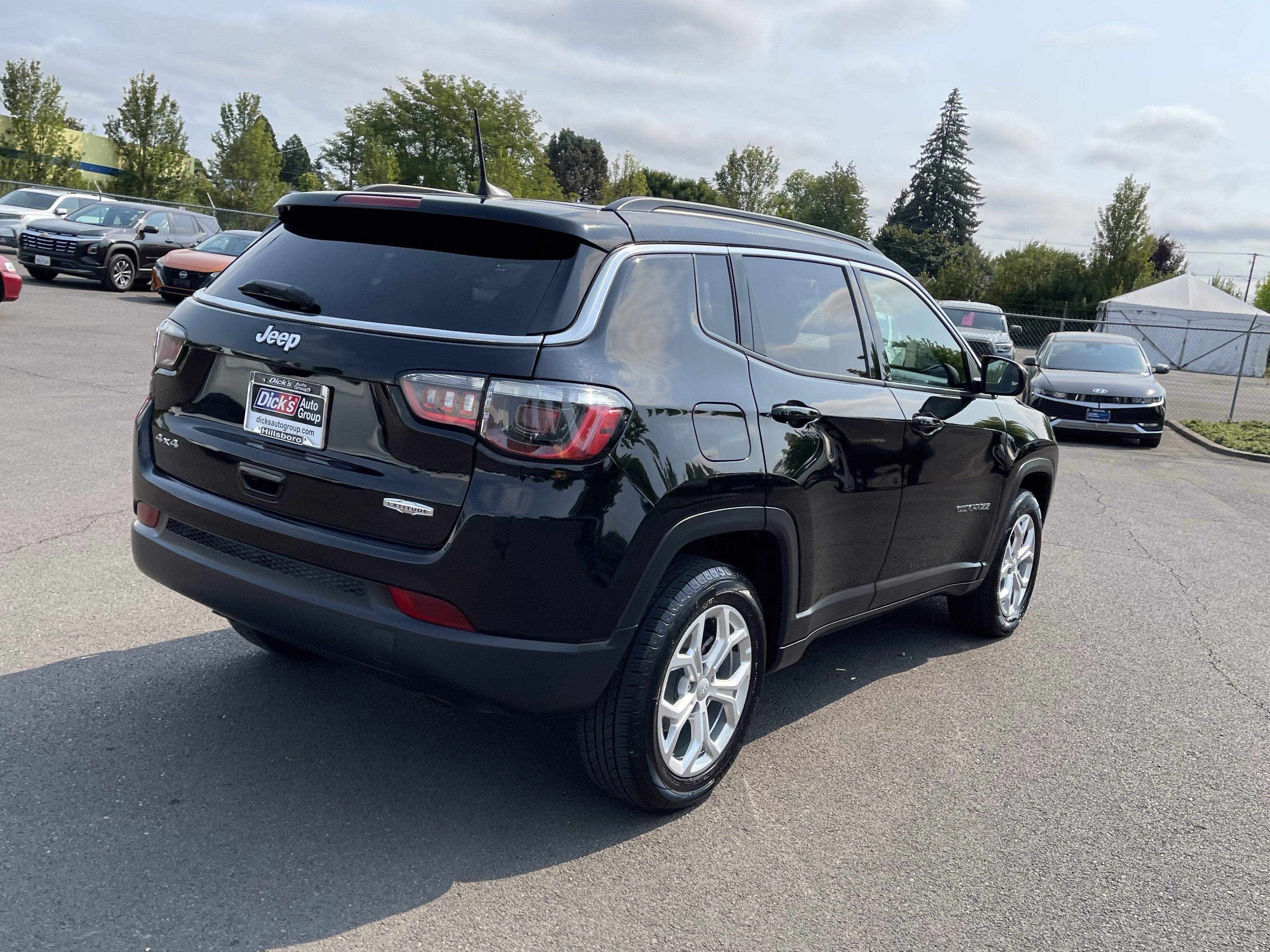 2024 Jeep Compass Latitude