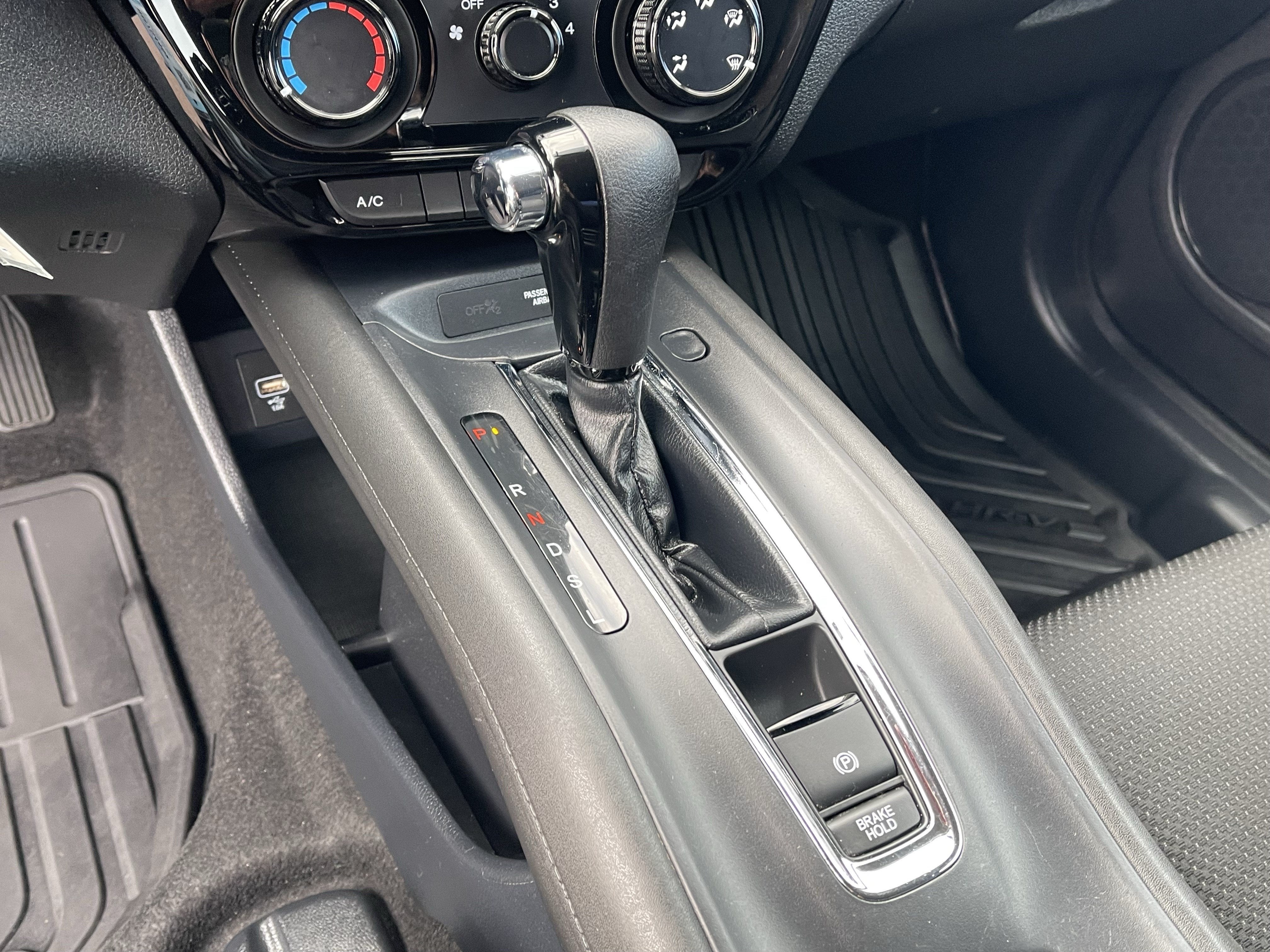 2022 Honda HR-V LX