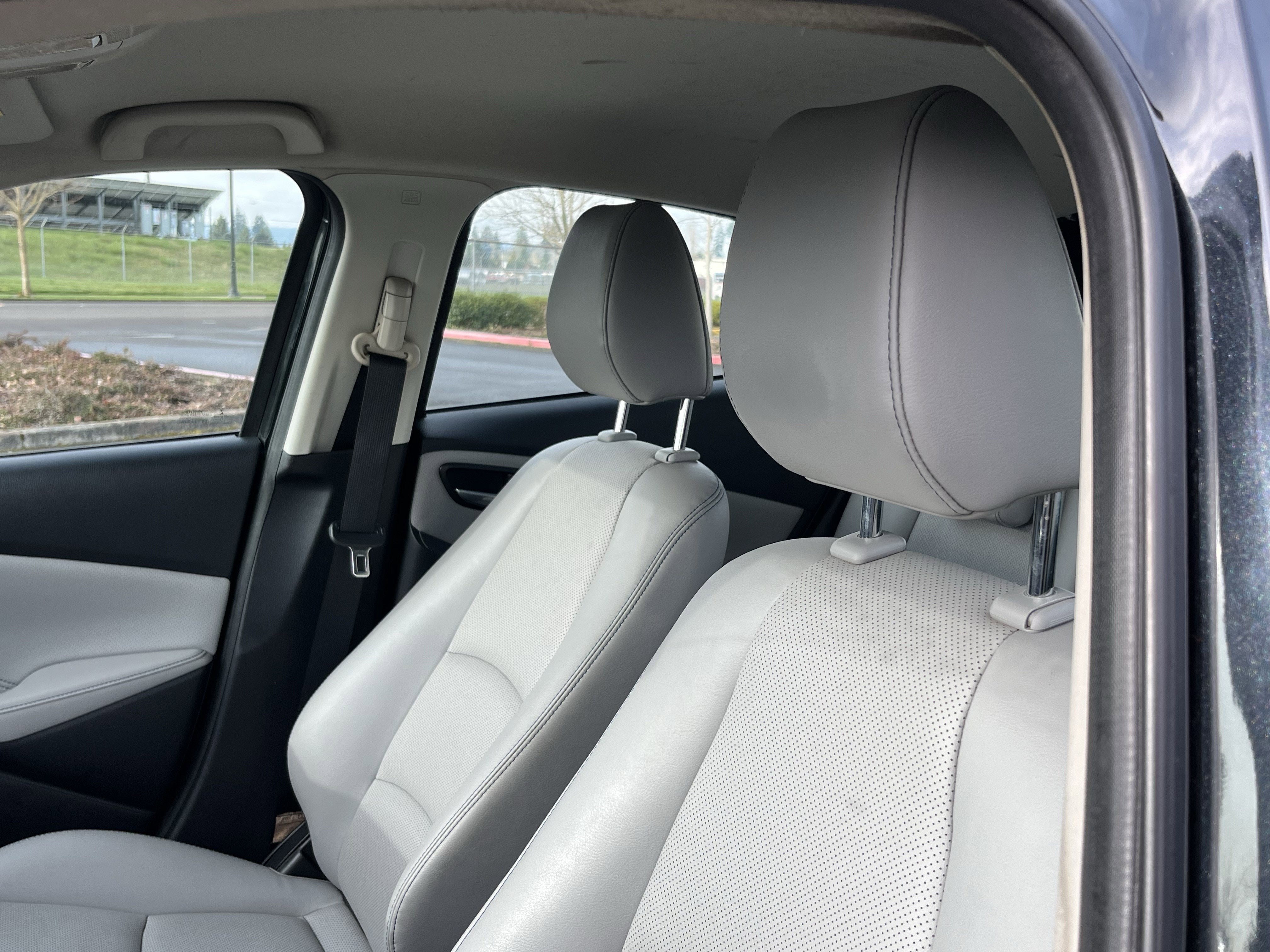 2020 Toyota Yaris Hatchback XLE