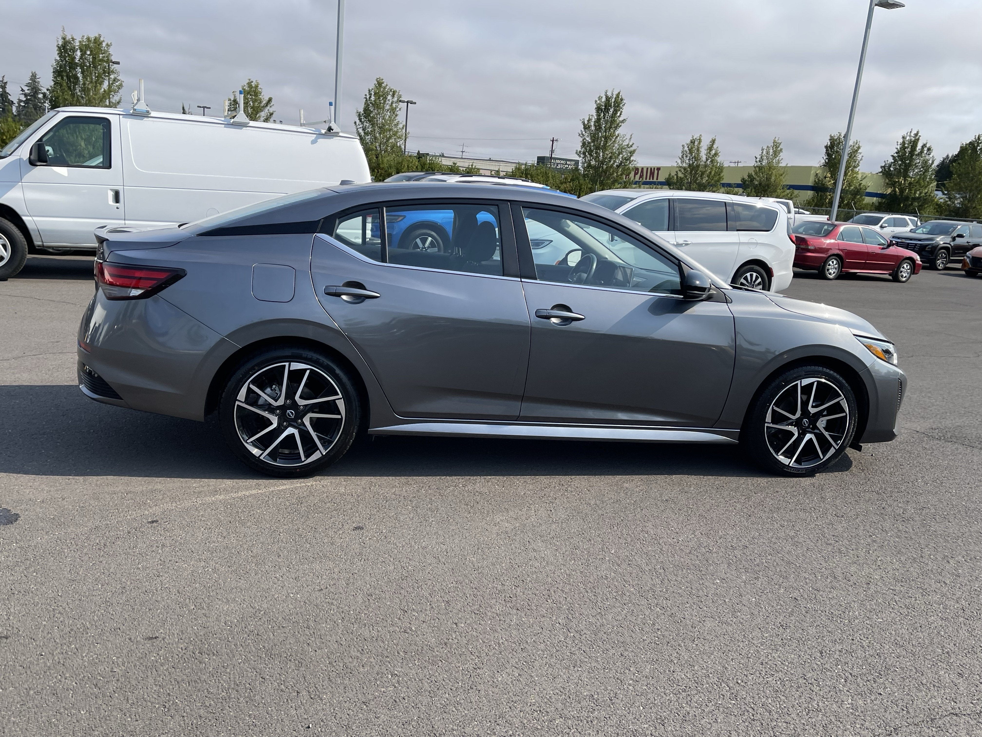 2025 Nissan Sentra SR