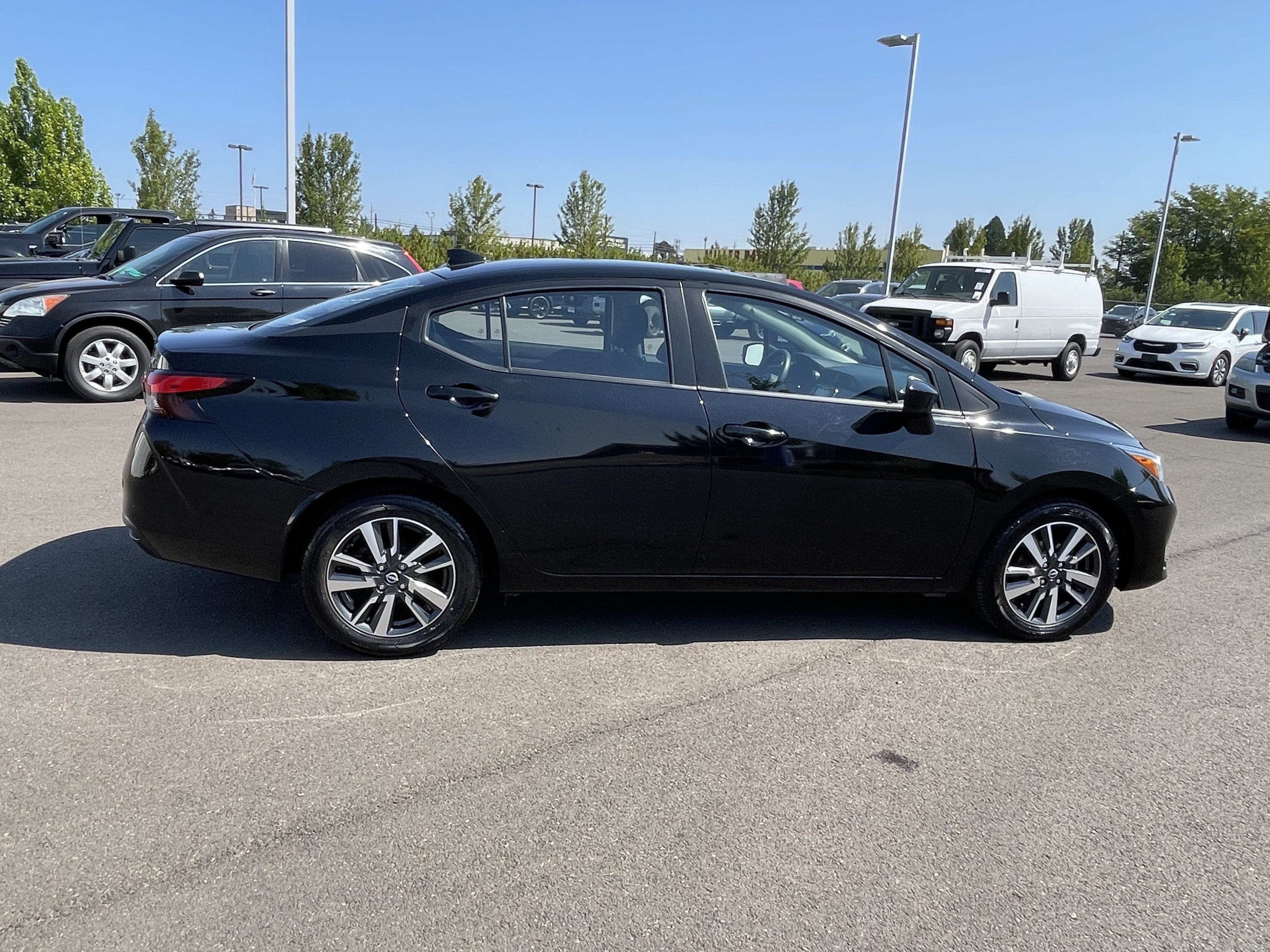 2024 Nissan Versa SV
