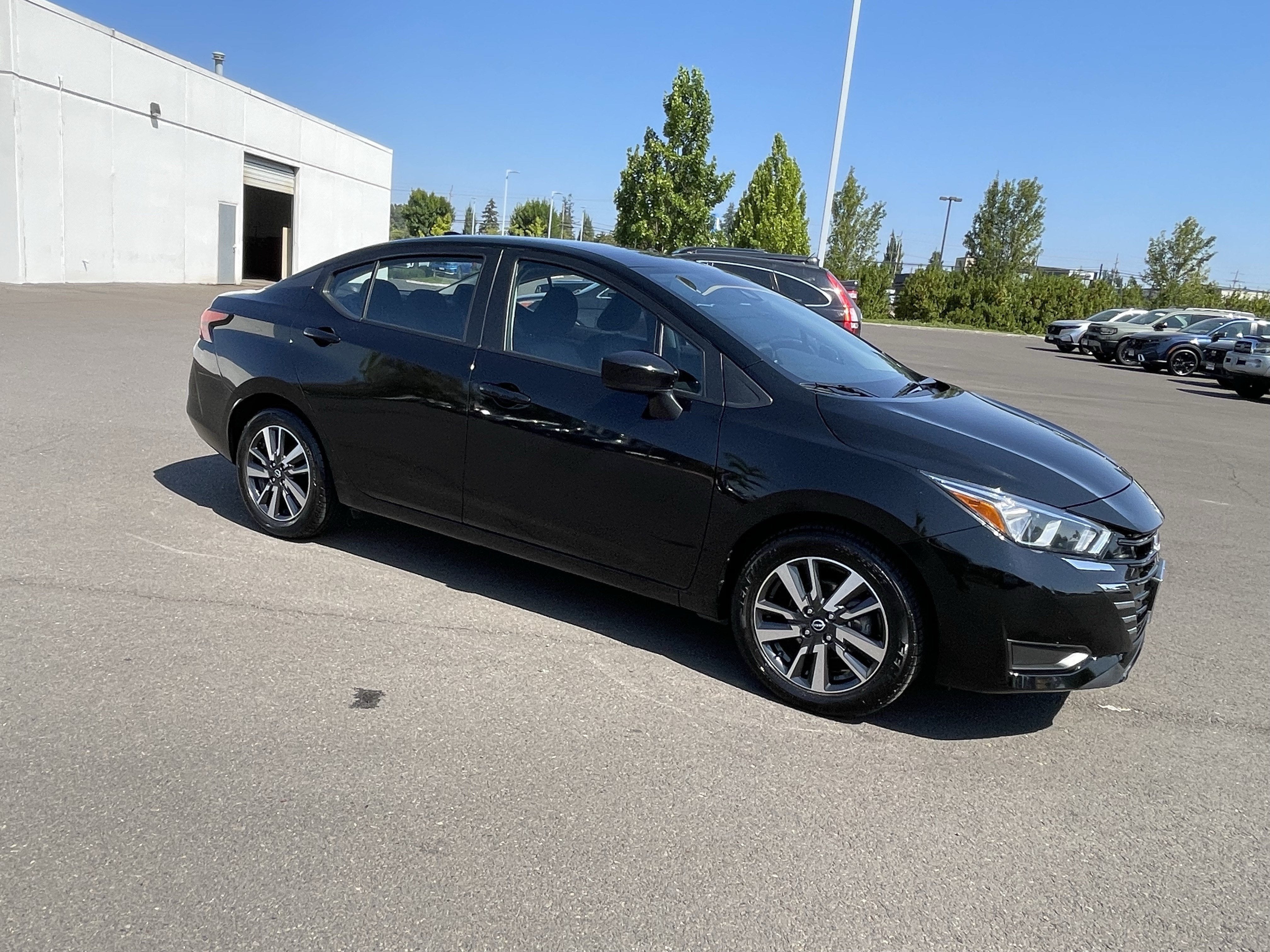 2024 Nissan Versa SV