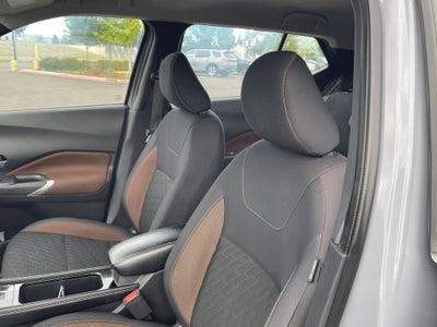 2021 Nissan Kicks SR