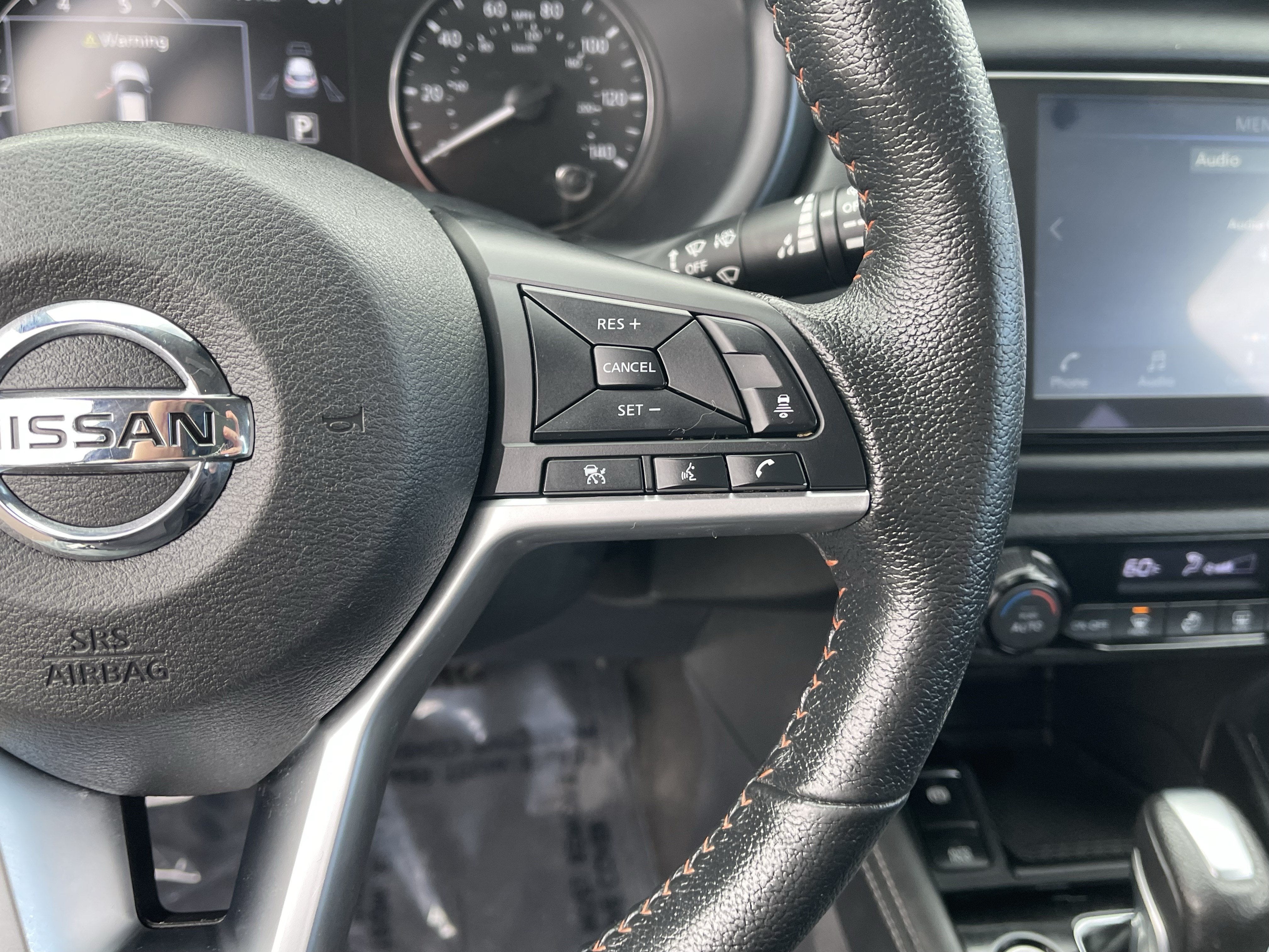 2021 Nissan Kicks SR